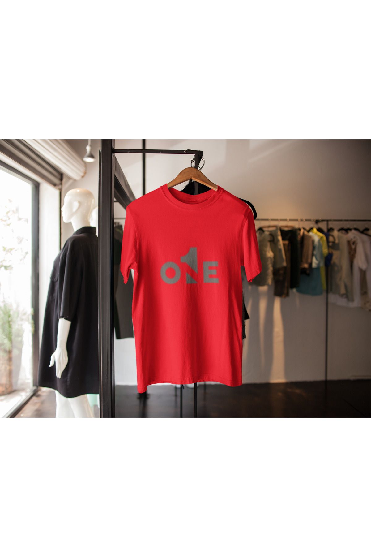MG ONE BASKILI UNISEX BİSİKLET YAKA PAMUKLU OVERSIZE KALIP KISA KOLLU T-SHIRT