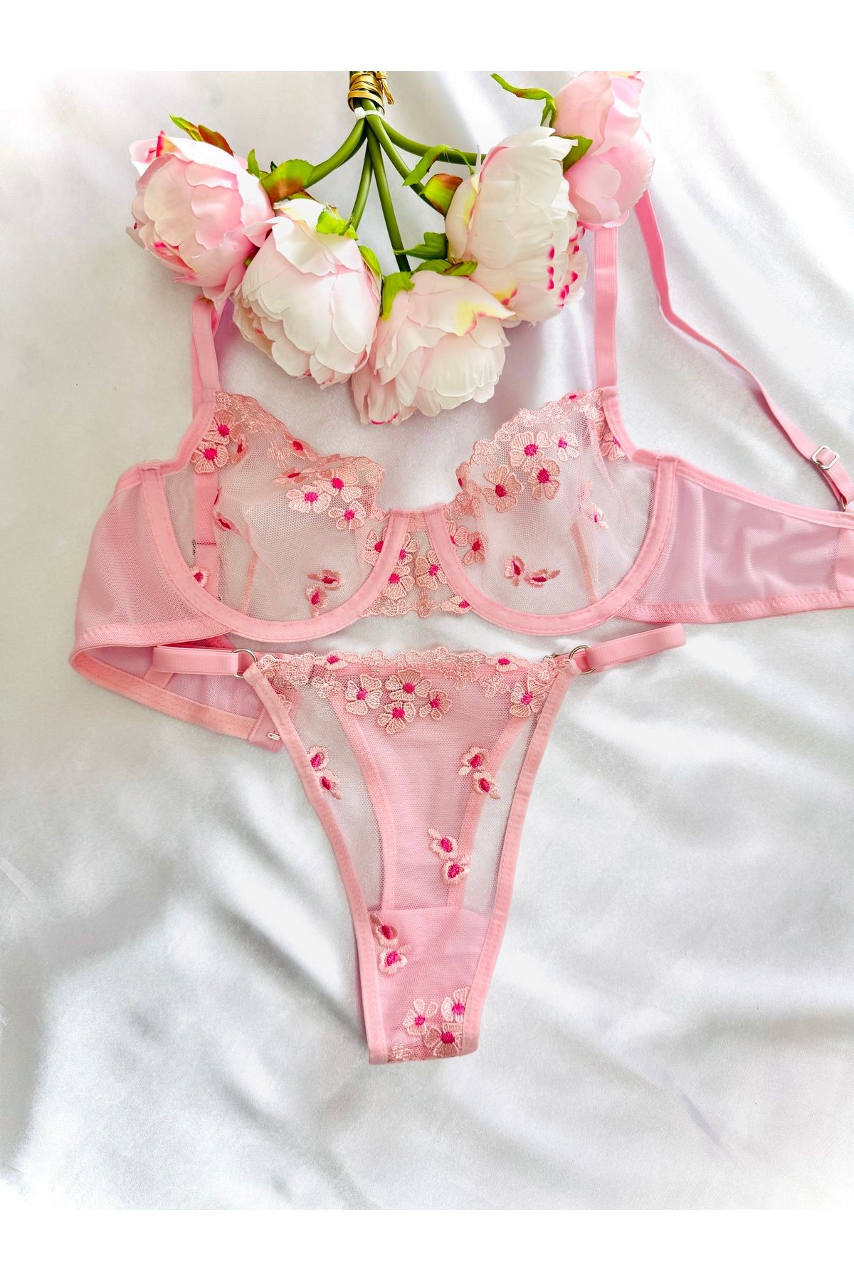 TRIO LINGERIE PUDRA ÇİÇEK DETAYLI TÜL BRODE TAKIM