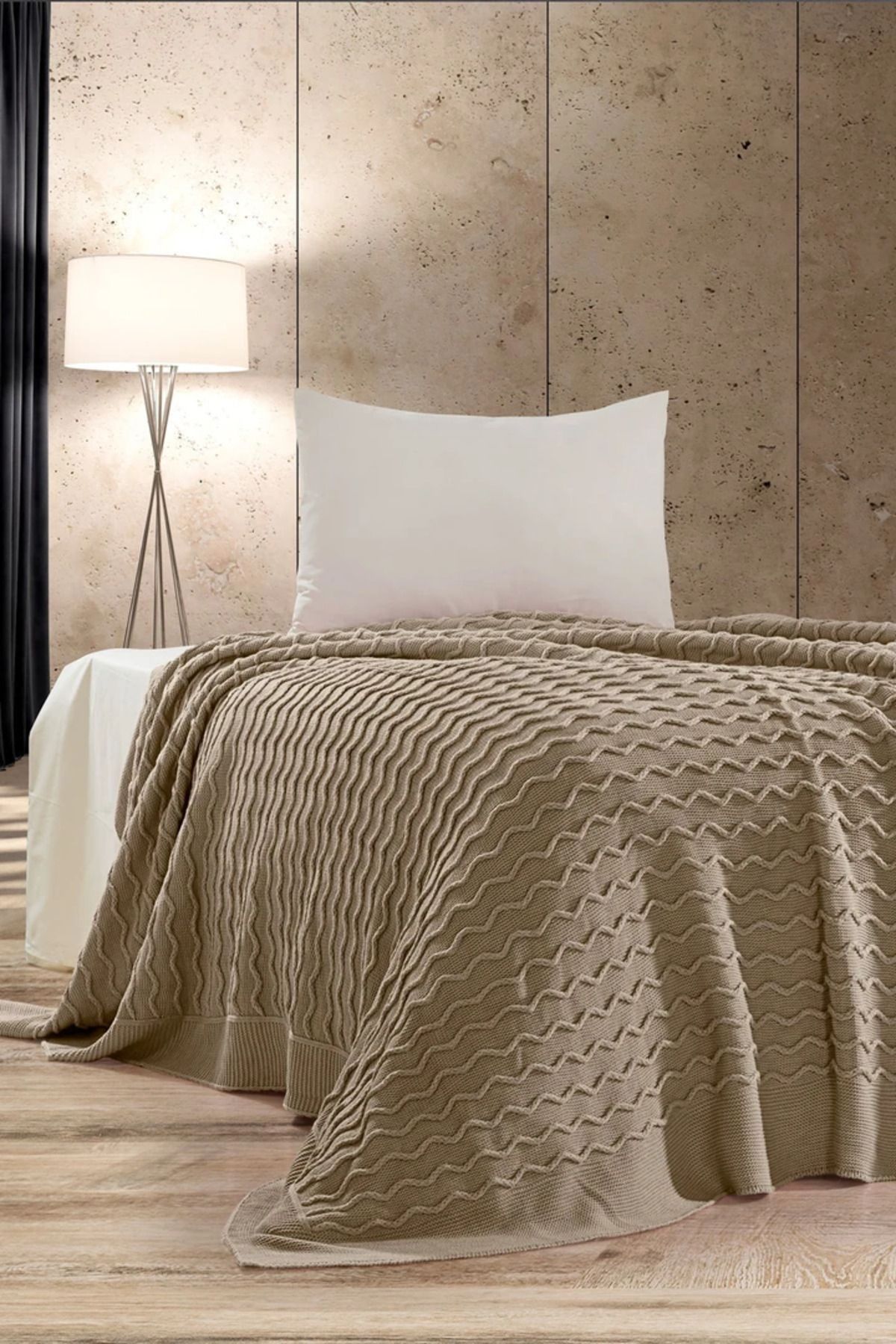 DOUX HOME Linda Triko Yatak Örtüsü Tek Kişilik 180 X 230 Cm