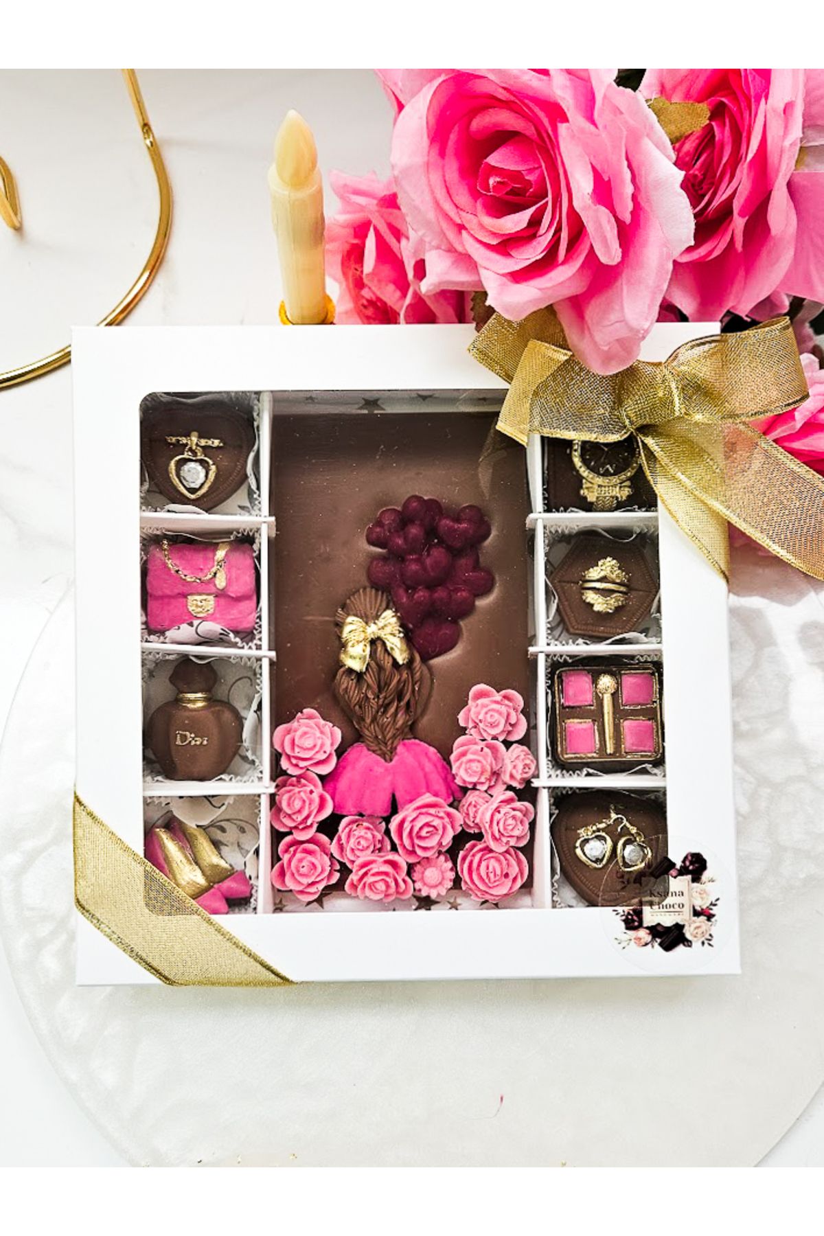 ksana choco HEYDELİK BELÇİKA ÇİKOLATASI .EL YAPIMI HELAL SERIFIKASI ÖZEL TASARIM SUTLU VE ÇİLEKILI ÇİKOLATALAR