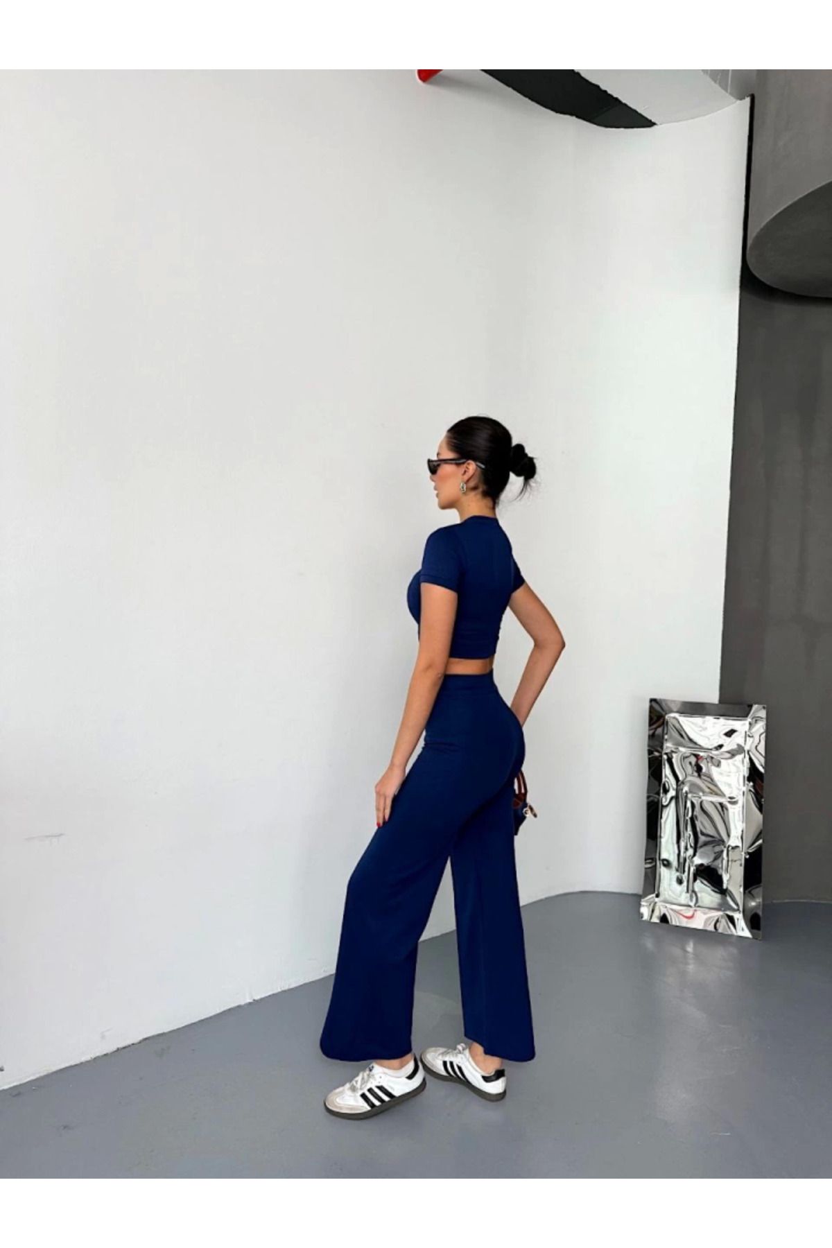jupiter global bazaar Osy Modal Yumuşak Dokulu Kumaş Kısa Kollu Crop Alt Ispanyol Paça Pantalon Ikili Takım - Lacivert
