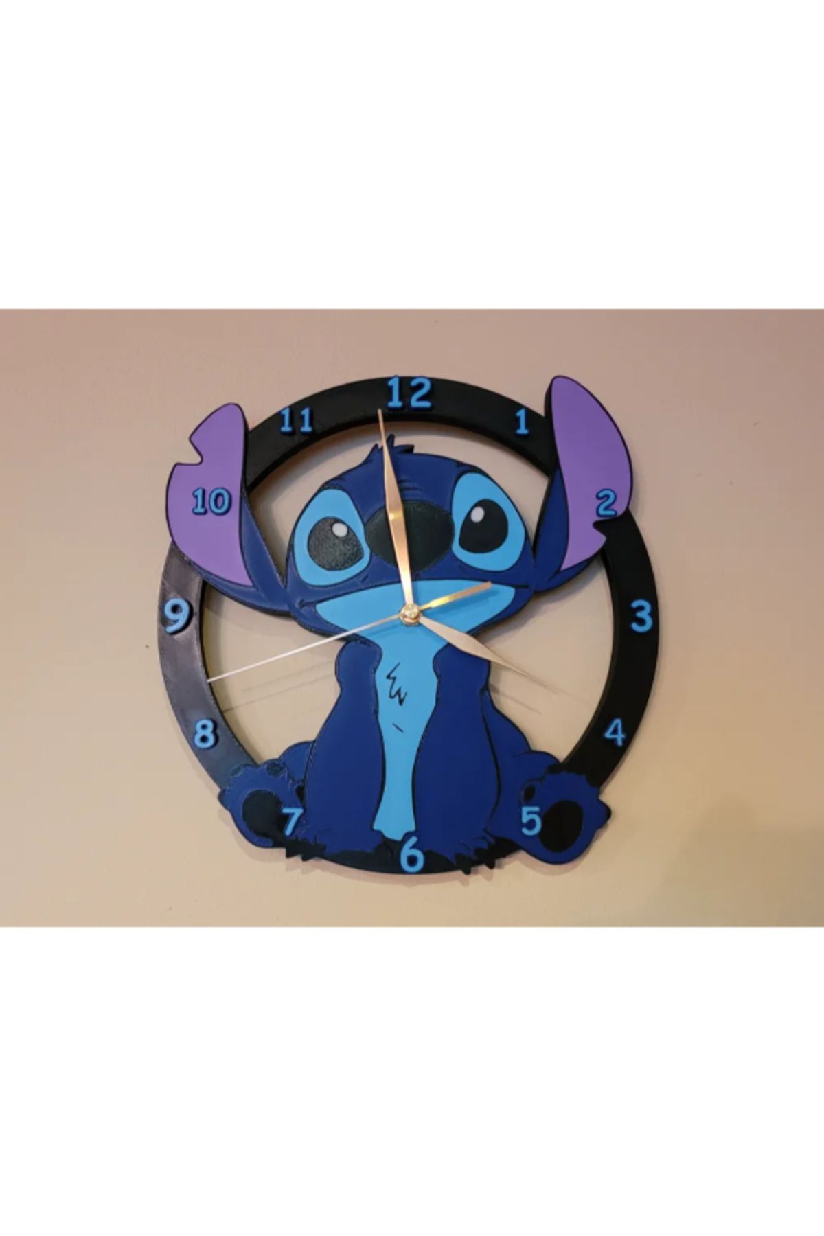 NOMOTHETIC Stitch Temalı Saat