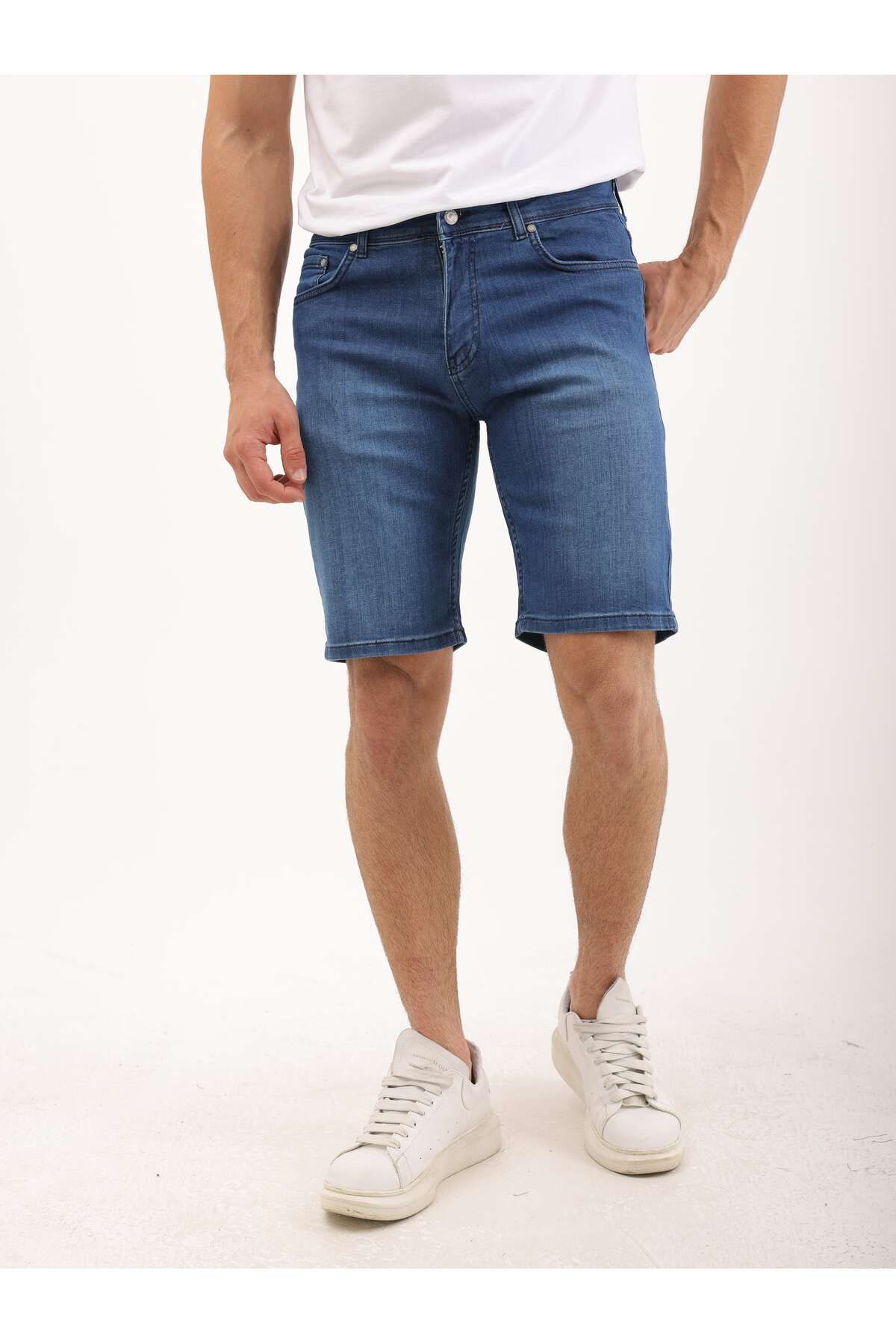WKM Erkek Regular Fit Asit Yıkama Kot şort