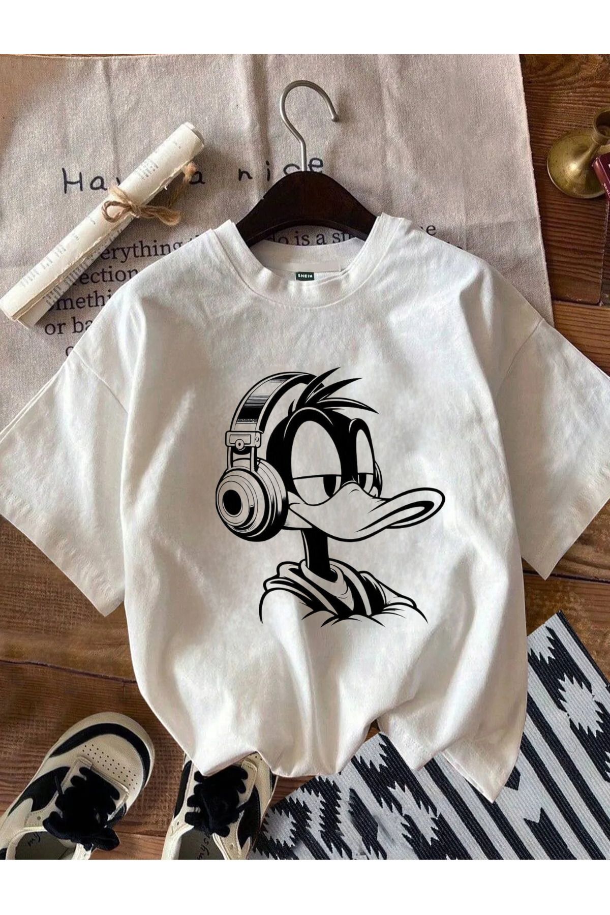 ELNOYA Unisex Pamuklu Beyaz Oversize "KARTON" Baskılı Rahat Günlük T-shirt