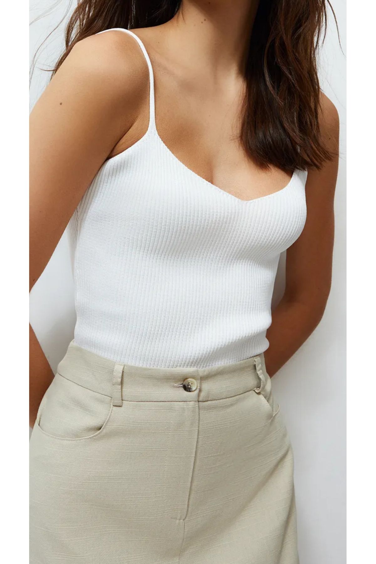 Noi Belis Basic Crop Askılı Yazlık Bluz SS25BZ0008