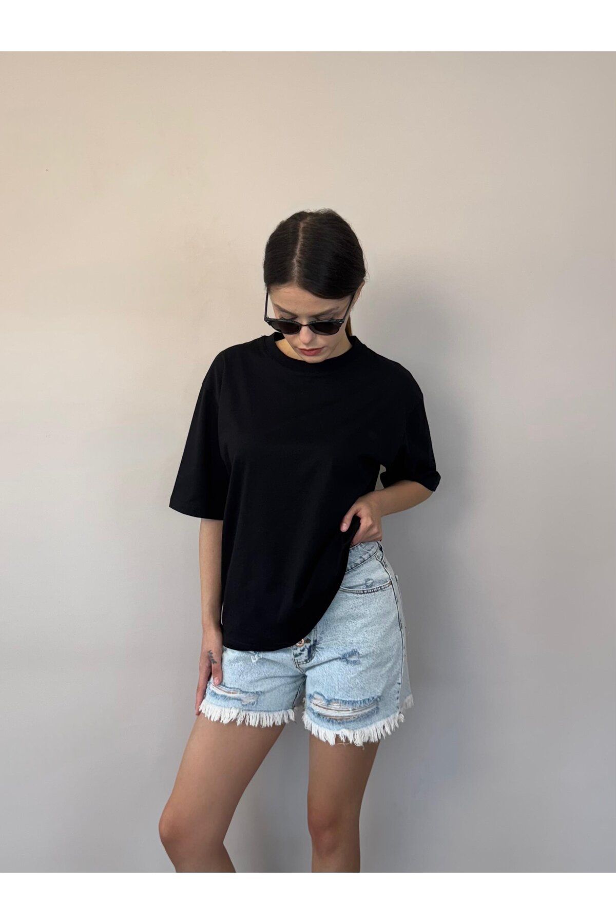 penyebizden Kadın Oversize Tişört-Siyah
