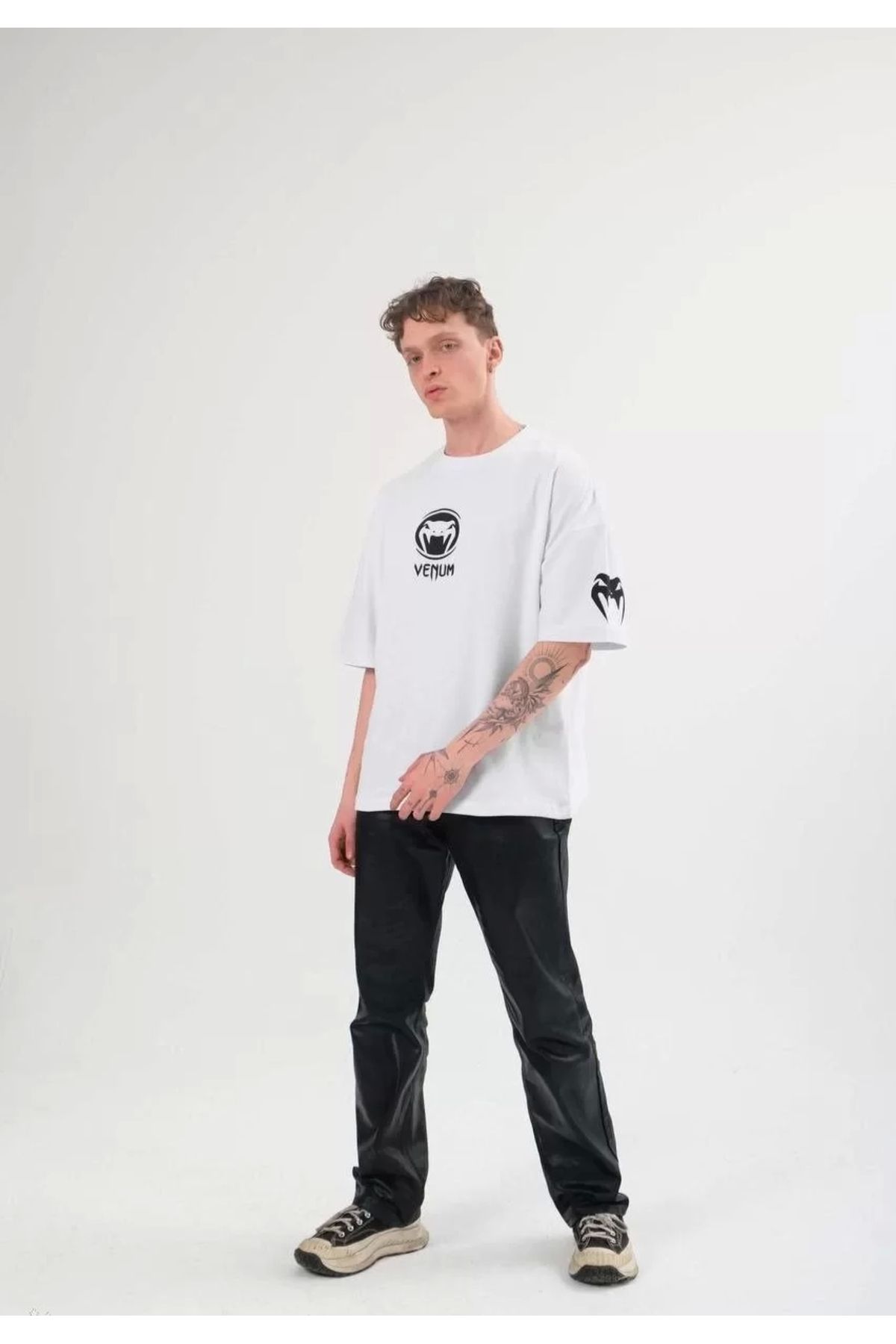 Robahood Unisex Bisiklet Yaka Baskılı Oversize T-Shirt - Beyaz
