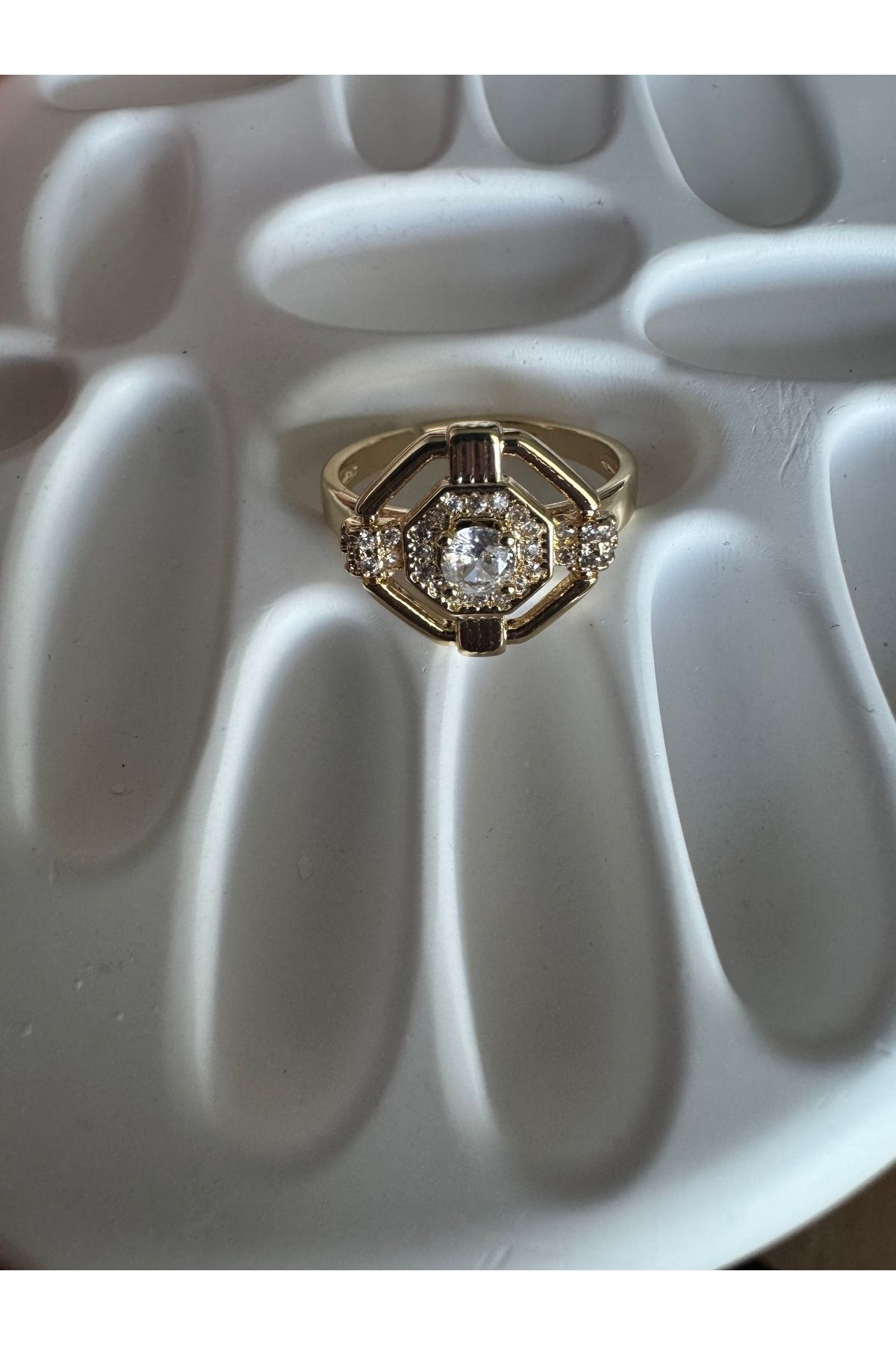 Gilia Jewelry Zirkon Taşlı Ayarlanabilir Yüzük