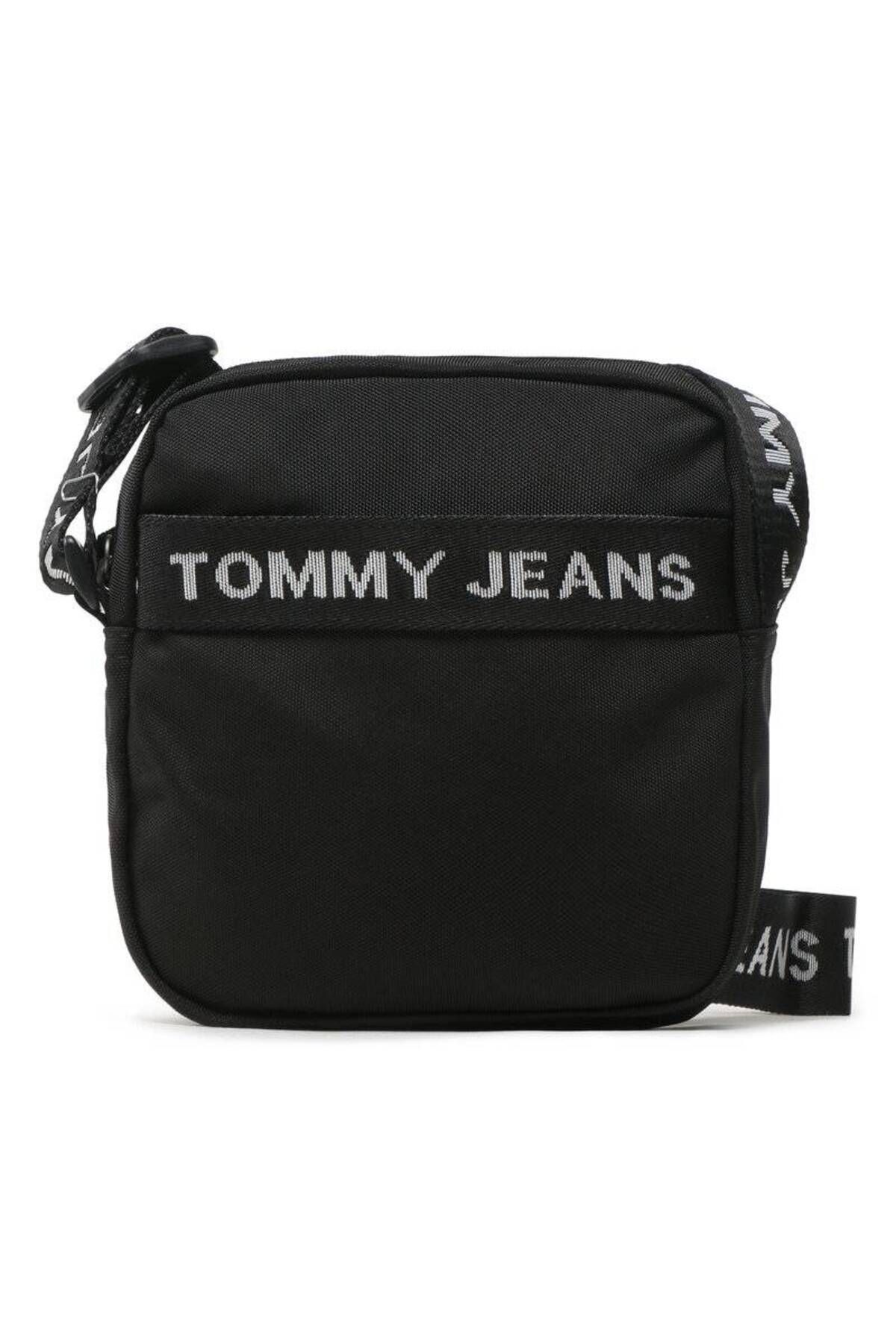 Tommy Hilfiger-Tjm Essential Square Reporter 1