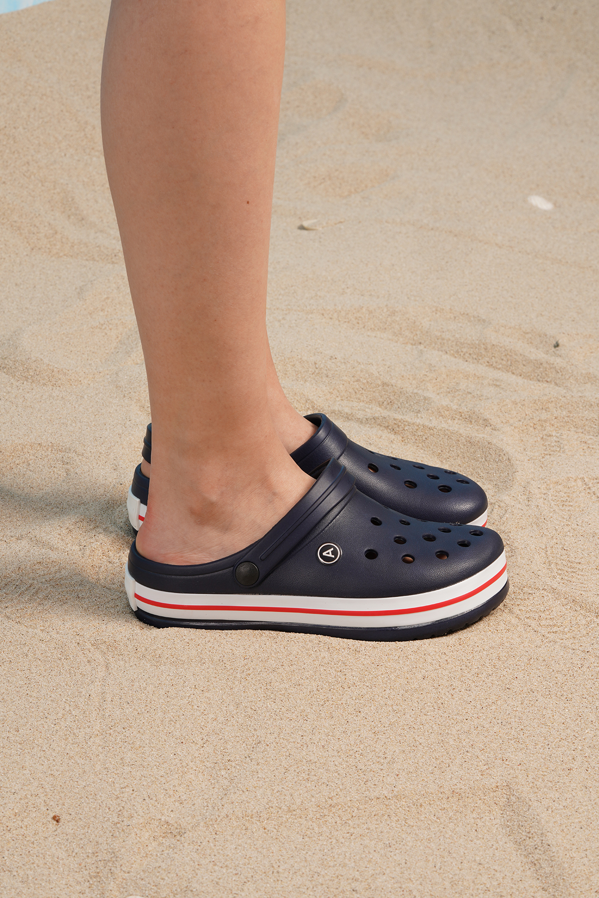 Beyond Unisex Lacivert Crs Önü Kapalı Terlik 3cm BYNDCROCS01 görsel 4