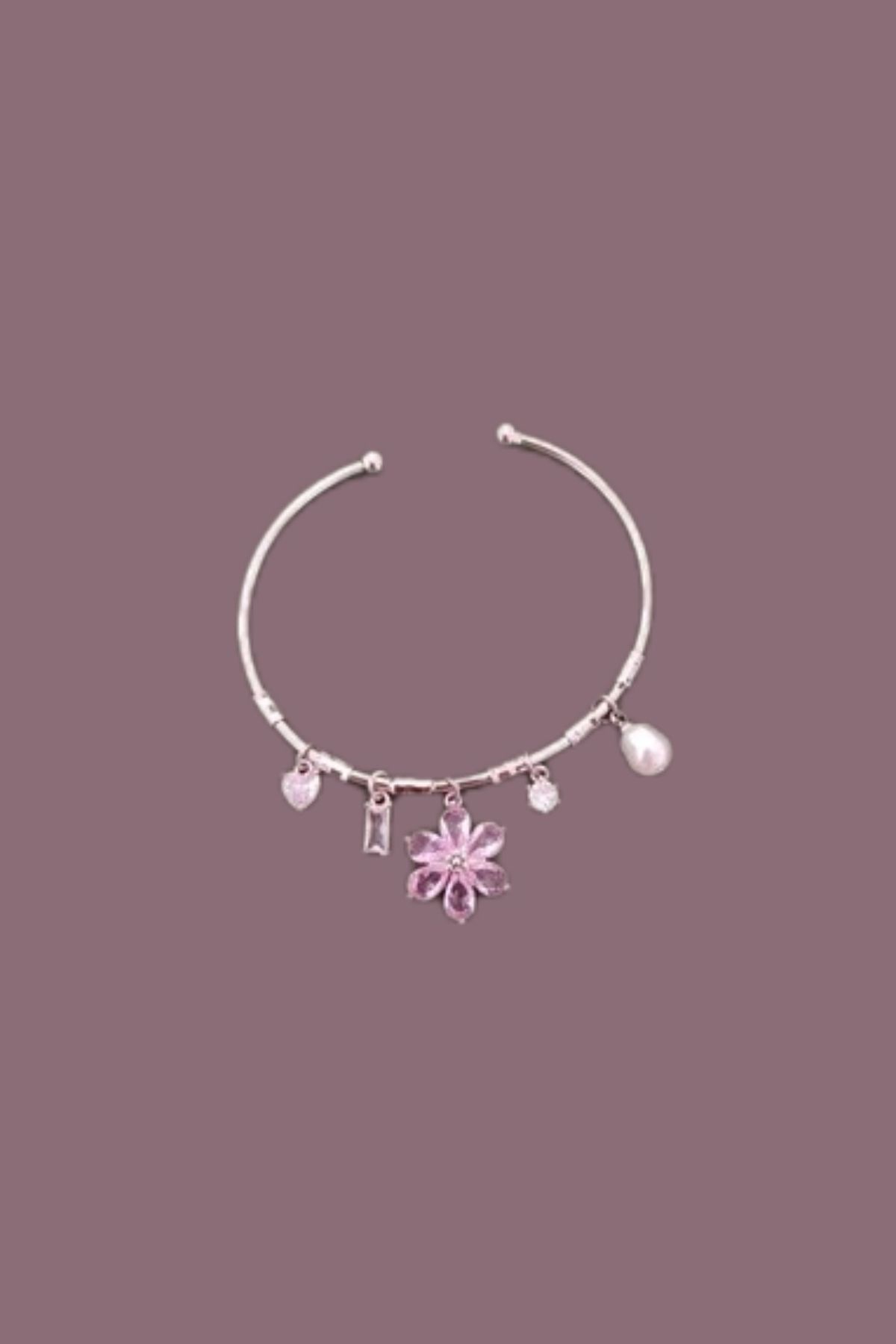 HEİCO Çiçek Figür Zirkon Taşlı Charm Bileklik