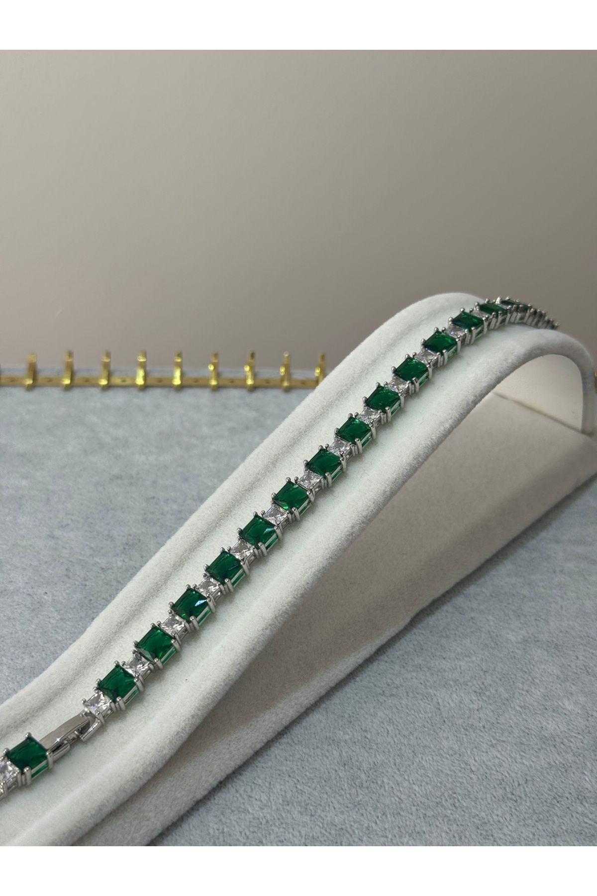 XUPING JEWELRY 316L zümrüt yeşili zirkon taşlı çelik bileklik paslanmaz kararmaz