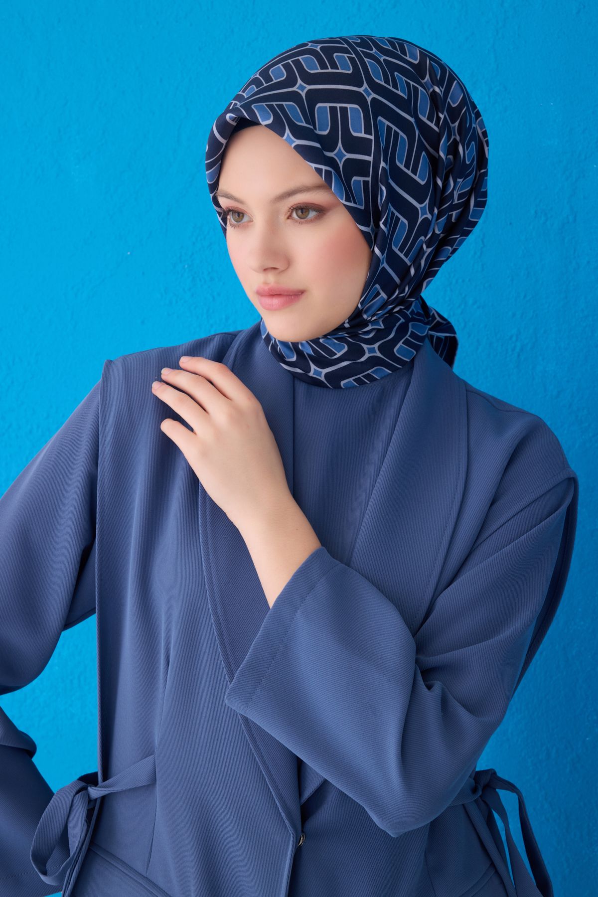 Belli Twill İpek Eşarp Lacivert