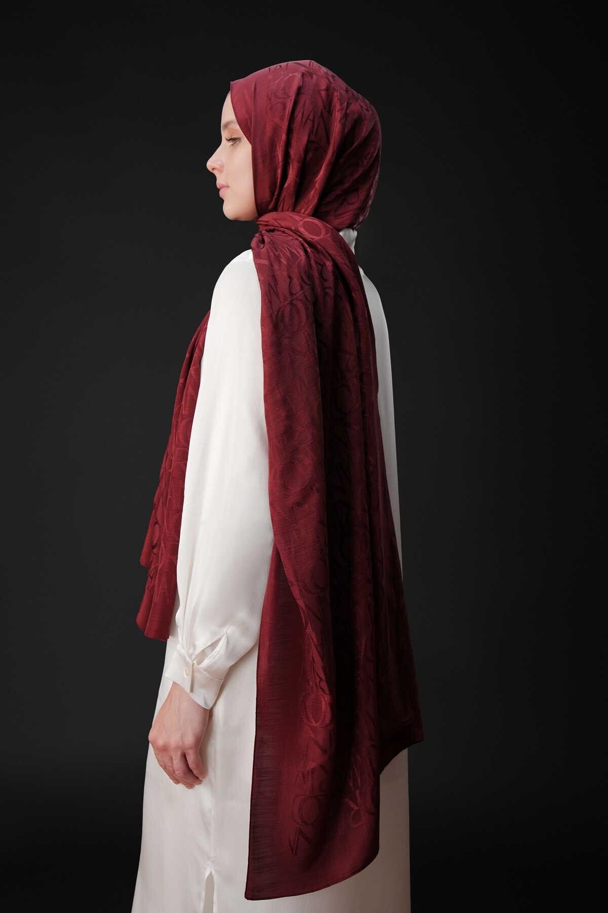 Imannoor İmza Monogram Bordo Shiny Jakar Şal 70x200