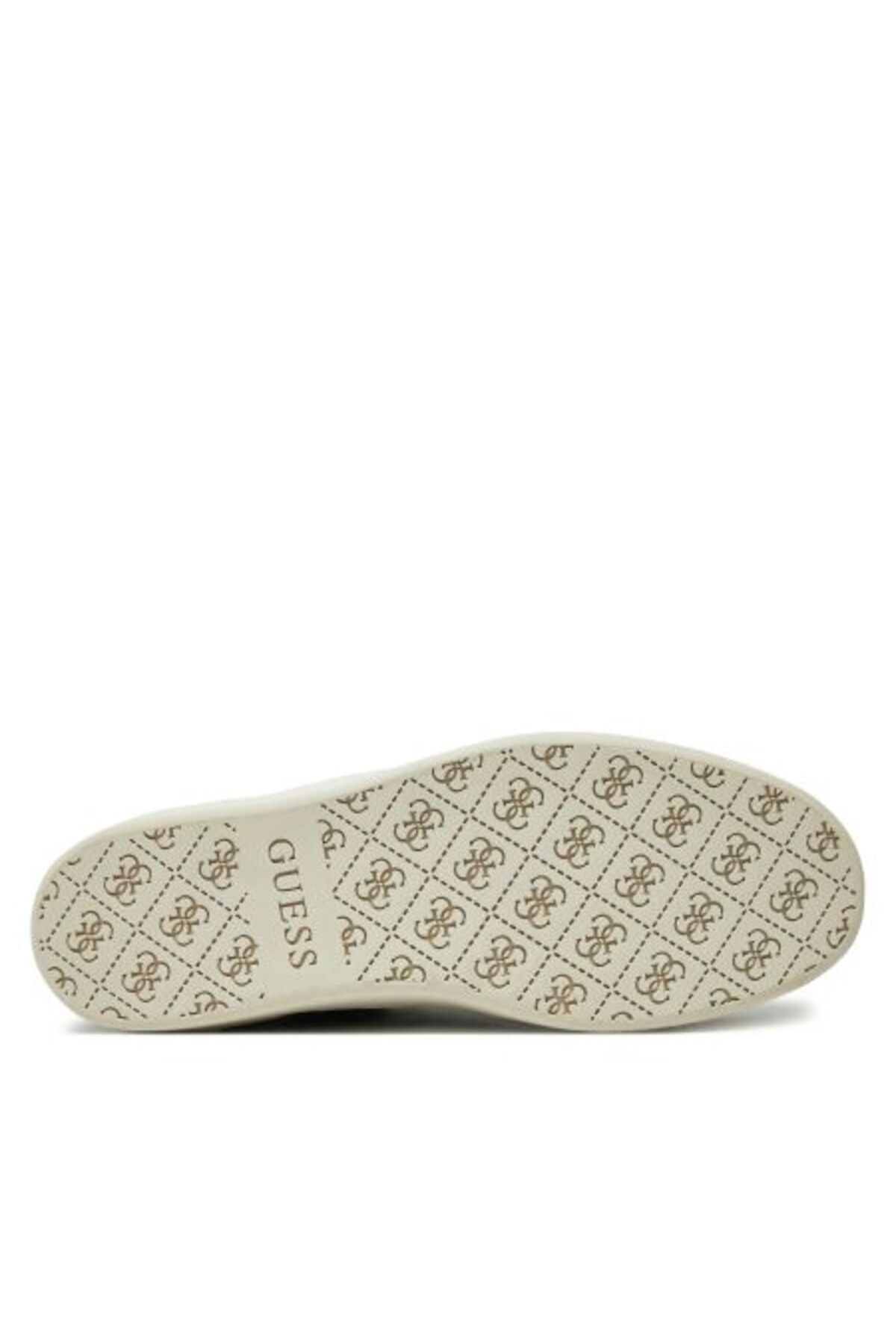 Guess-Nola Iii 4