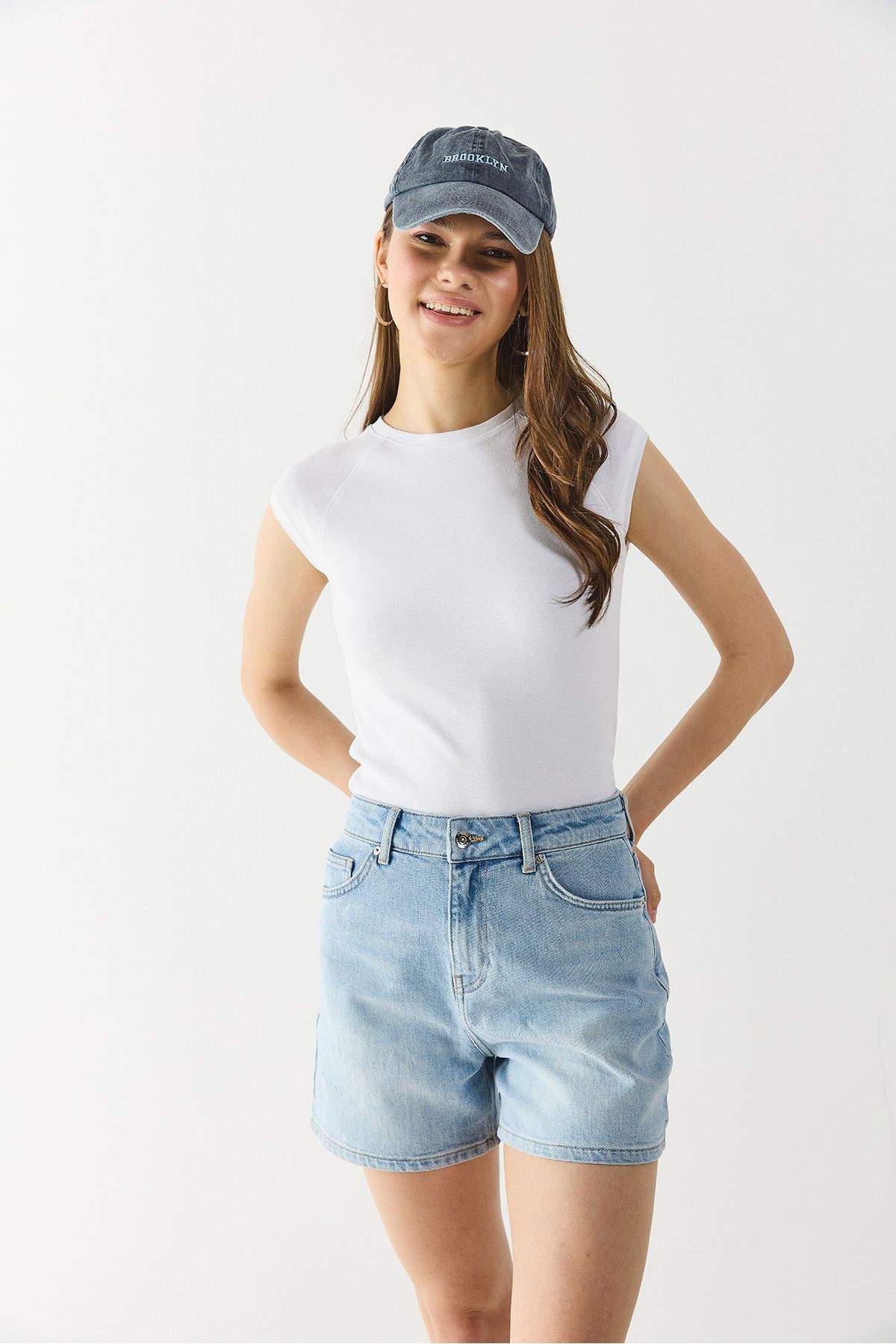 VENA Reglan Kollu Slim Fit Tişört - BEYAZ
