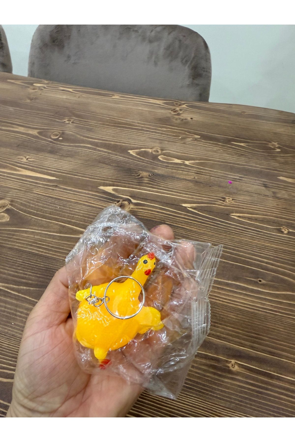 SÜSLÜTASARIM Yumurtlayan tavuk anahtarlık (1 adet)