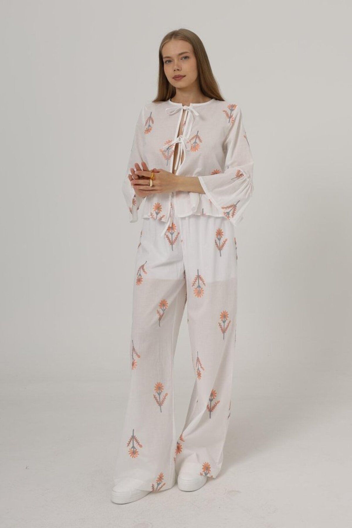 novafems İşlemeli Oversize Pantolon - Beyaz