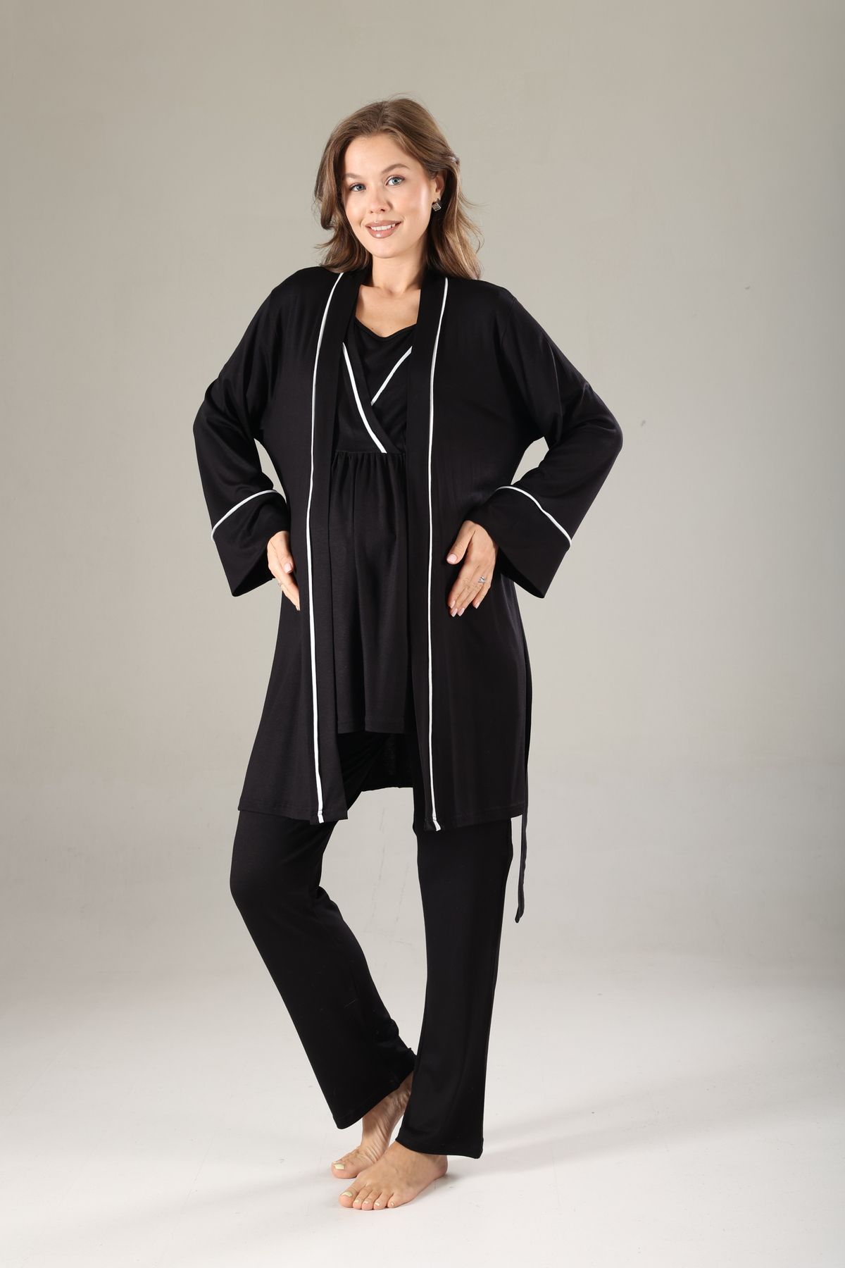 Hamile Tekstil Siyah Biyeli Yumuşak Dokulu Sabahlıklı Lohusa Pijama Takımı