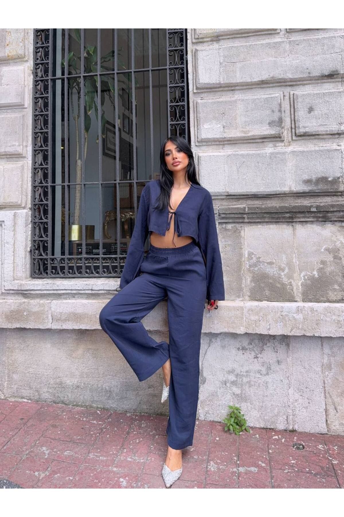 ILLE Önü Bağlamalı Crop Bluz Pantolon Takım