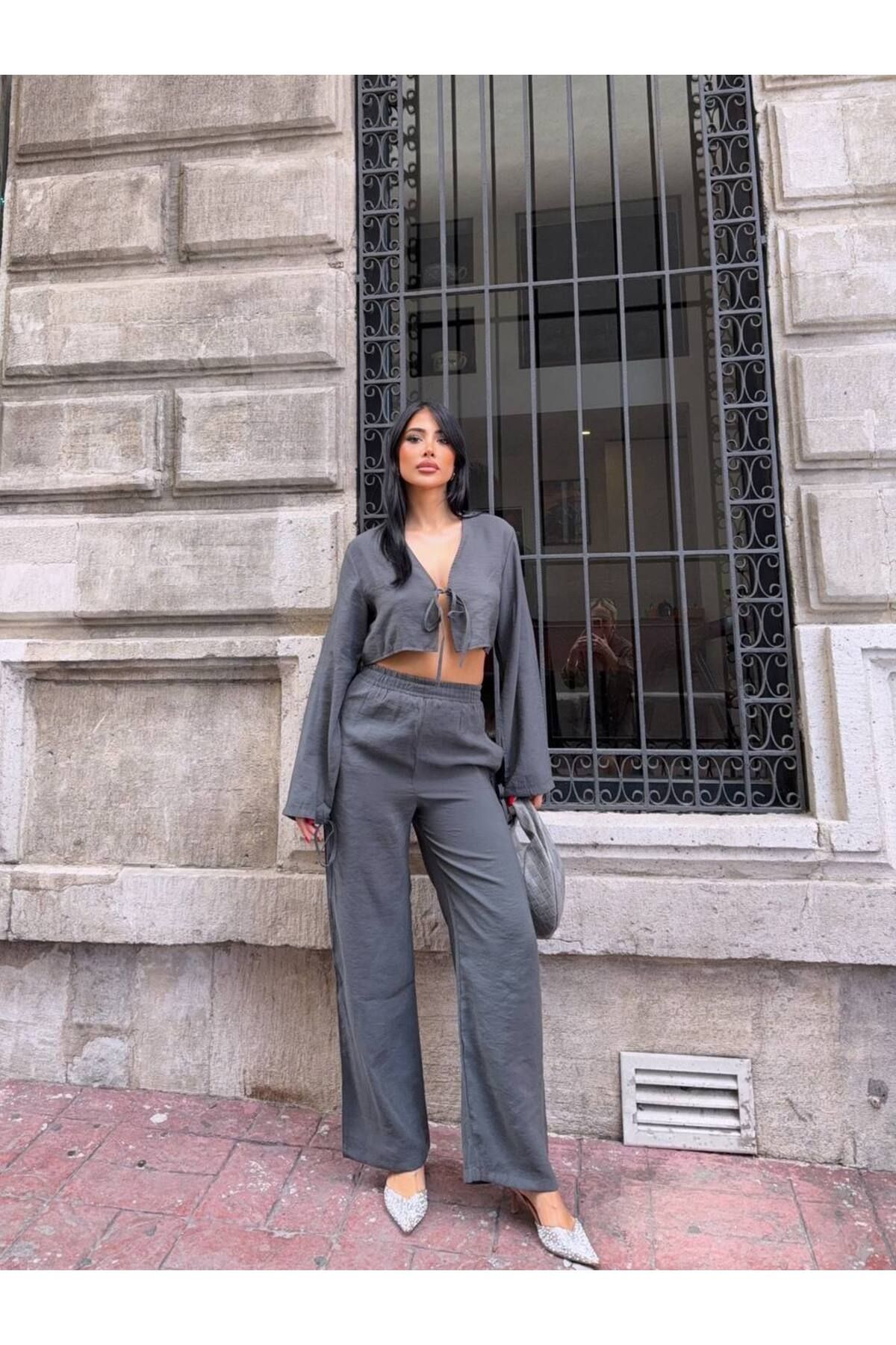 ILLE Önü Bağlamalı Crop Bluz Pantolon Takım