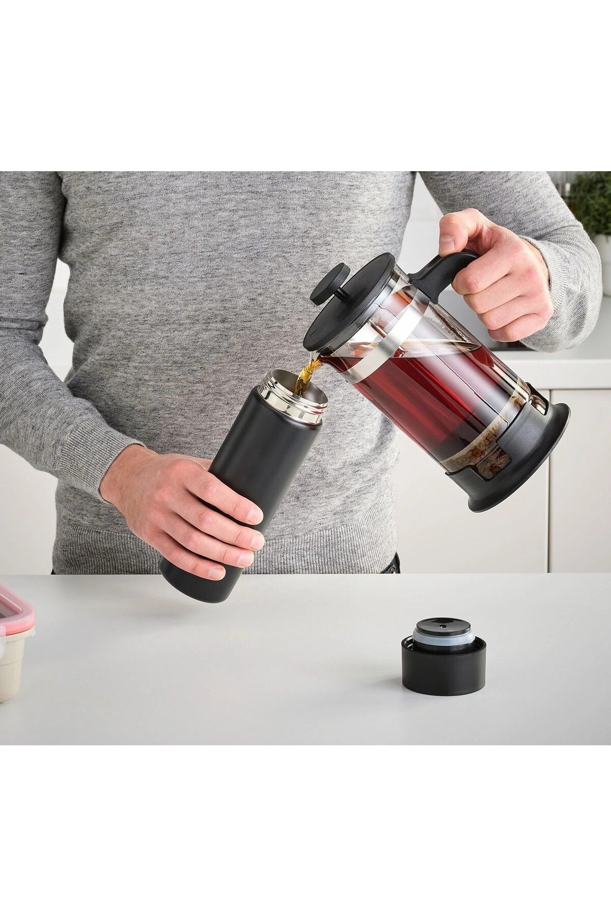 IKEA Sızdırmaz Kapaklı Kahve Çay Termosu Yükseklik 21 Cm İkea Paslanmaz Çelik Siyah Termos Hacim 400 ml