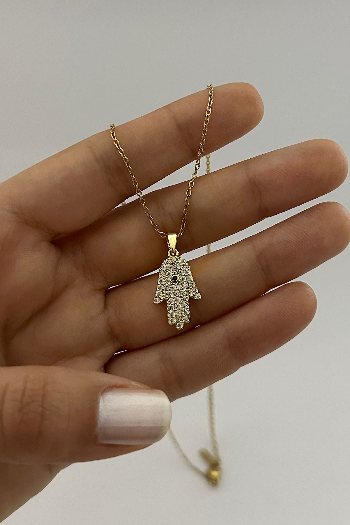 DELEIZA ACCESSORY Çelik Gold Zirkon Taşlı Fatma Ana Eli Kolye