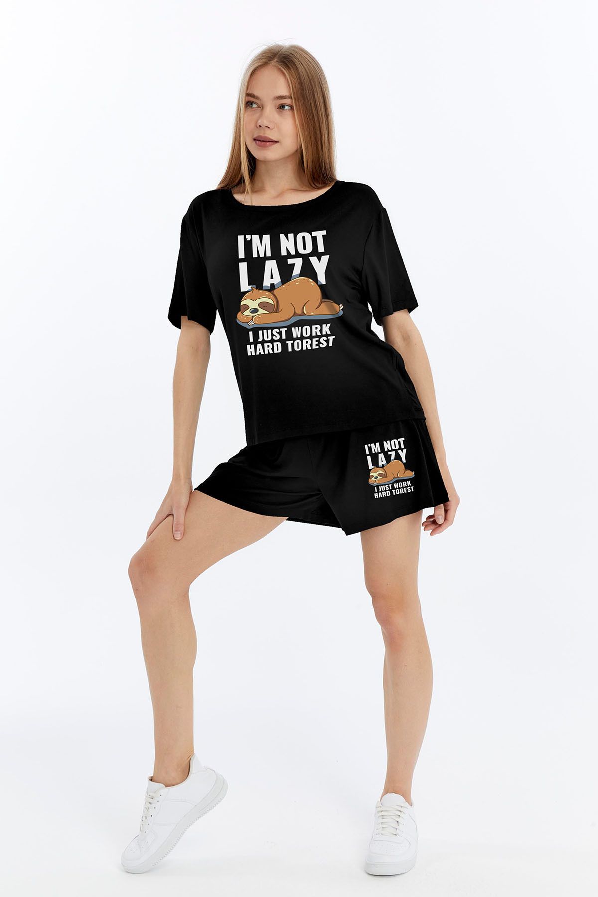 MYFORA Sevimli Tembel Hayvan Desenli Kadın Şortlu Pijama Takımı