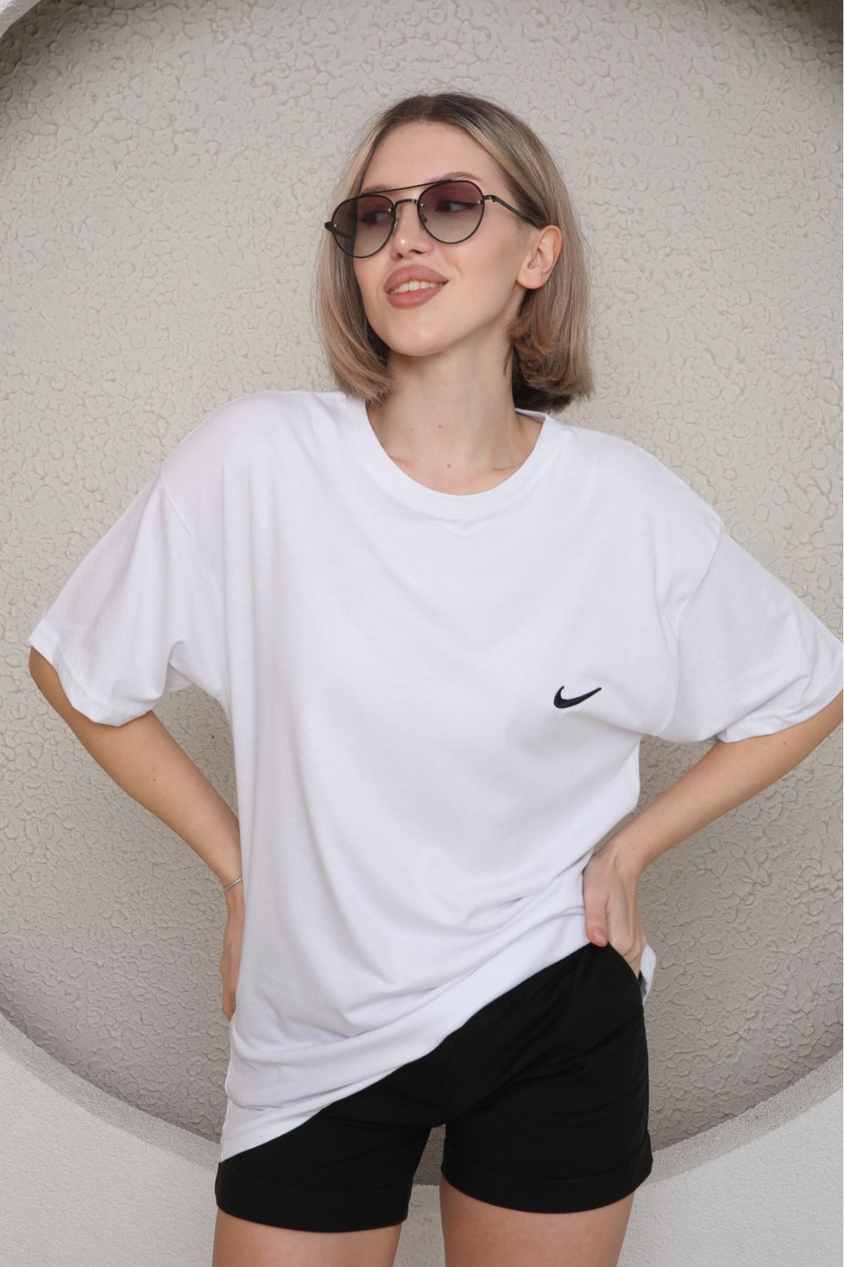 HÜLYA TÜRK BUTİK Sıfır Yaka T-shirt