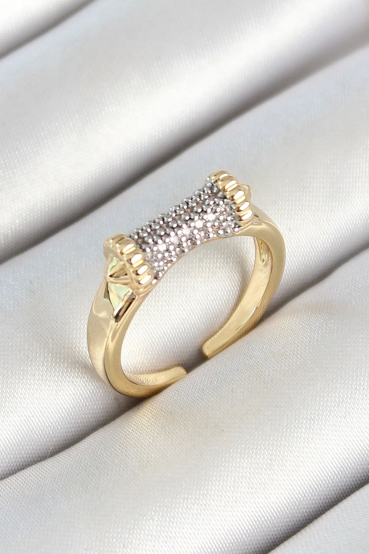 GLIMMERY Pirinç Makara Figürlü Zirkon Taşlı Gold Renk Ayarlanabilir Kadın Yüzük