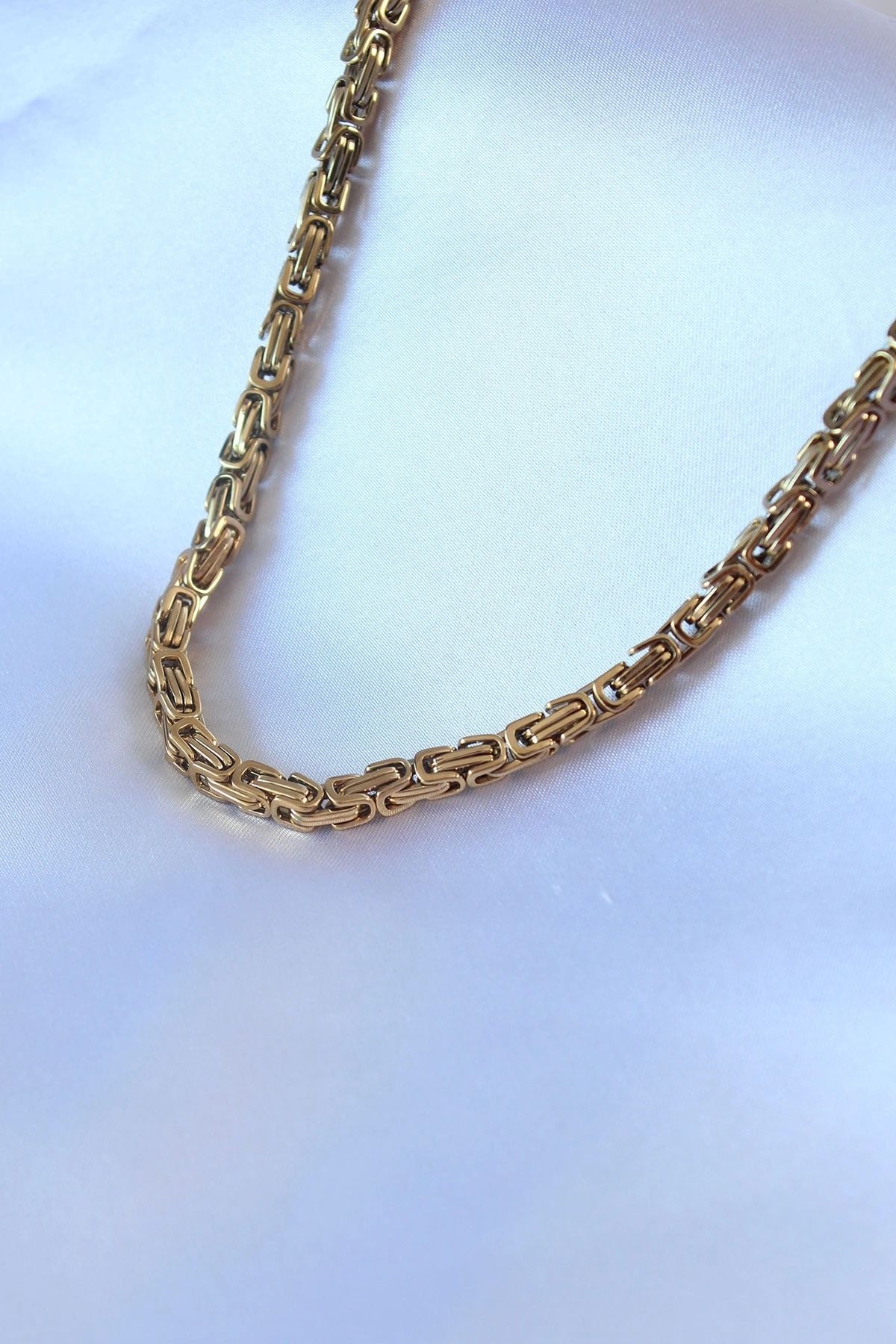 OurStyles 316L Çelik Gold Renk Kral Zincir Model Erkek Kolye - TJ-ERK1323
