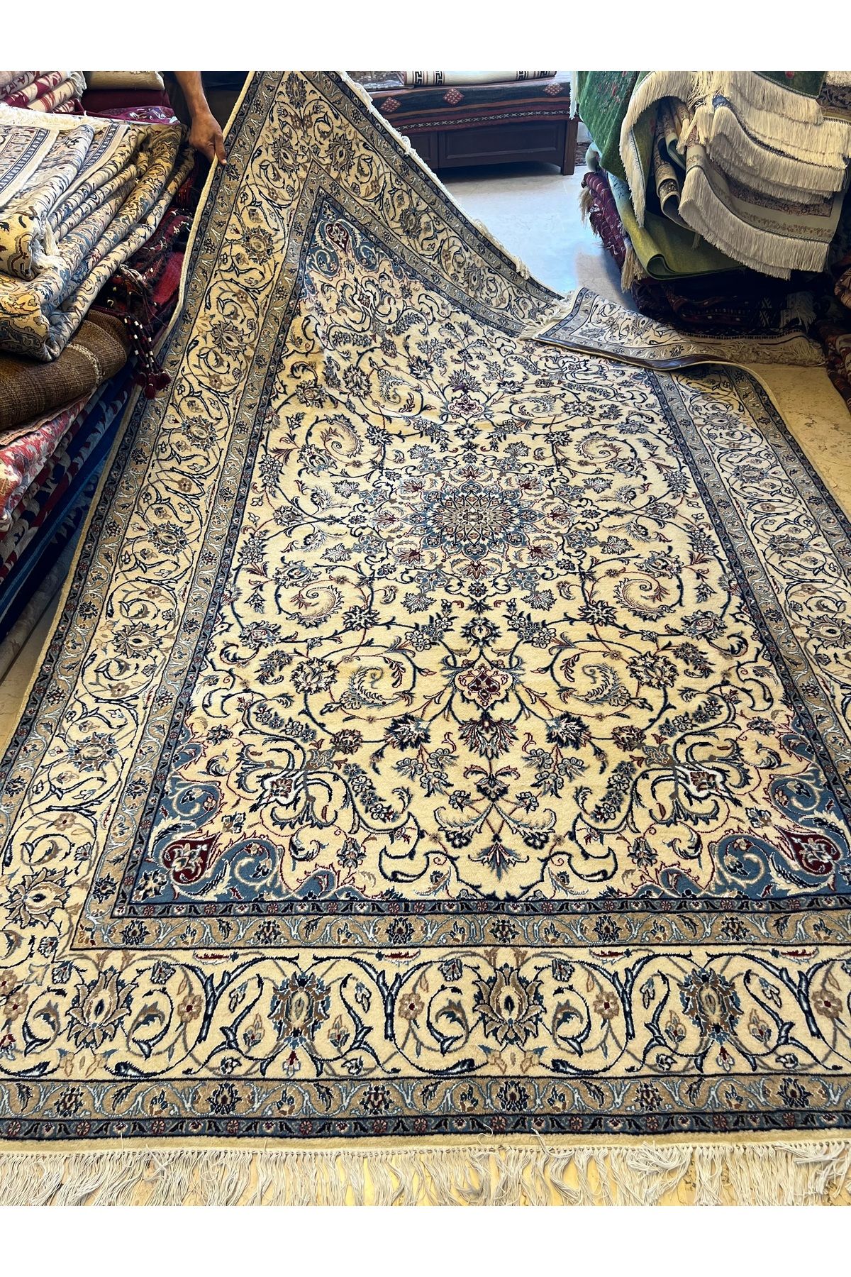 RD RAMAZAN DAĞ EL HALI SANATI El Dokuma İran Nain Halısı İpek Yün Karışımı Ebat 300x200