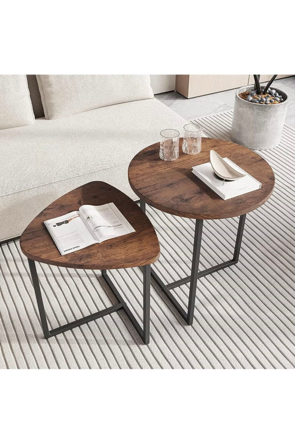 Un-An artistic and elegant nesting table set for a modern and tidy space! 7