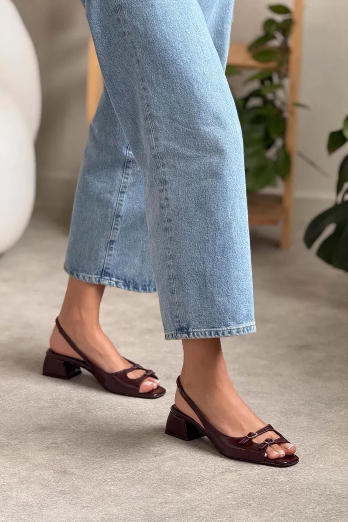 Stilbagshoes CARLA ÇİFT TOKA DETAYLI TOPUKLU KADIN GÜNLÜK AYAKKABI BORDO