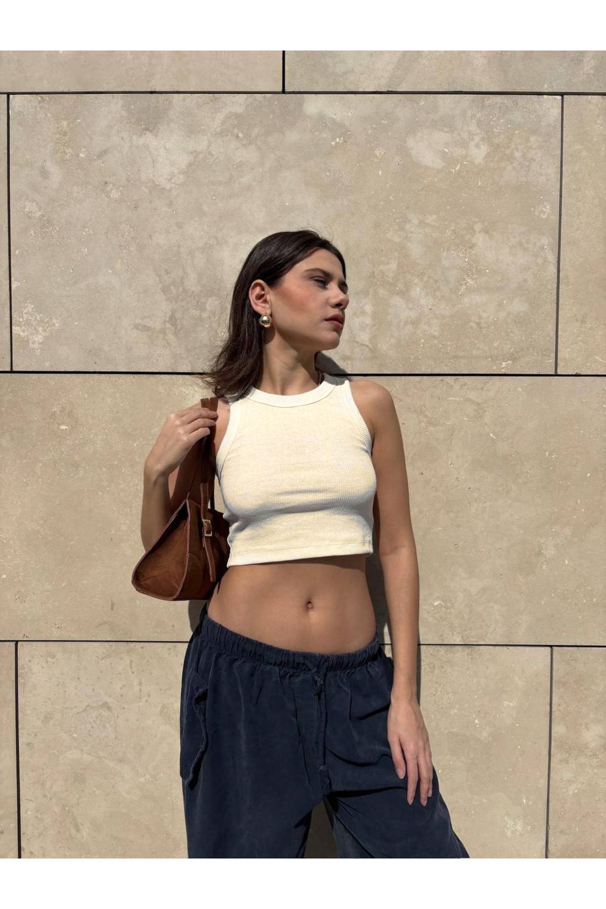 Mels-Halter Neck Sleeveless Crop 2