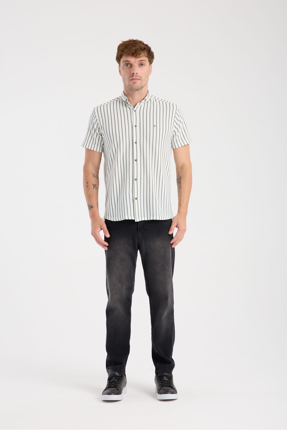 Sabe Erkek Slim Fit Likralı Nefes Alan Örme Çizgili Kısa Kol Gömlek