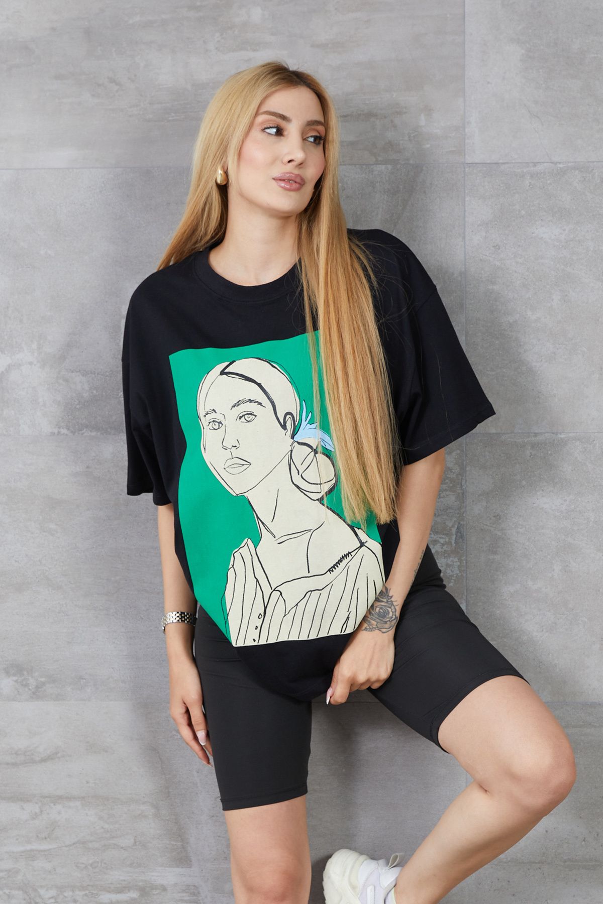 İkonzybutik Süliyet baskılı tshirt