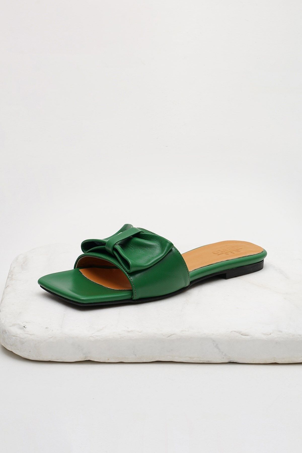 دمپایی سبز زنانه Cristina Green Heelless Slipper Flat Mio Gusto