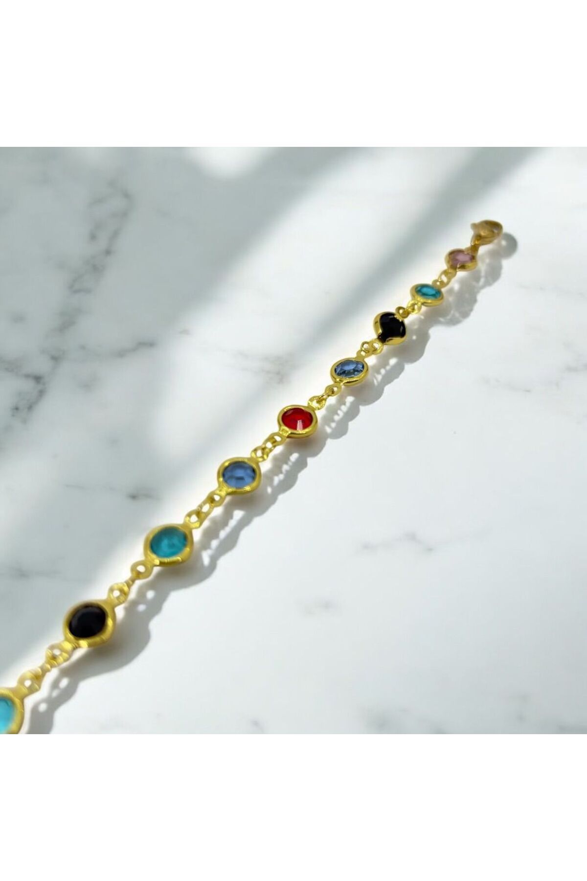 Bumu Design Zirkon Renkli Taşlı Gold Çelik Bileklik