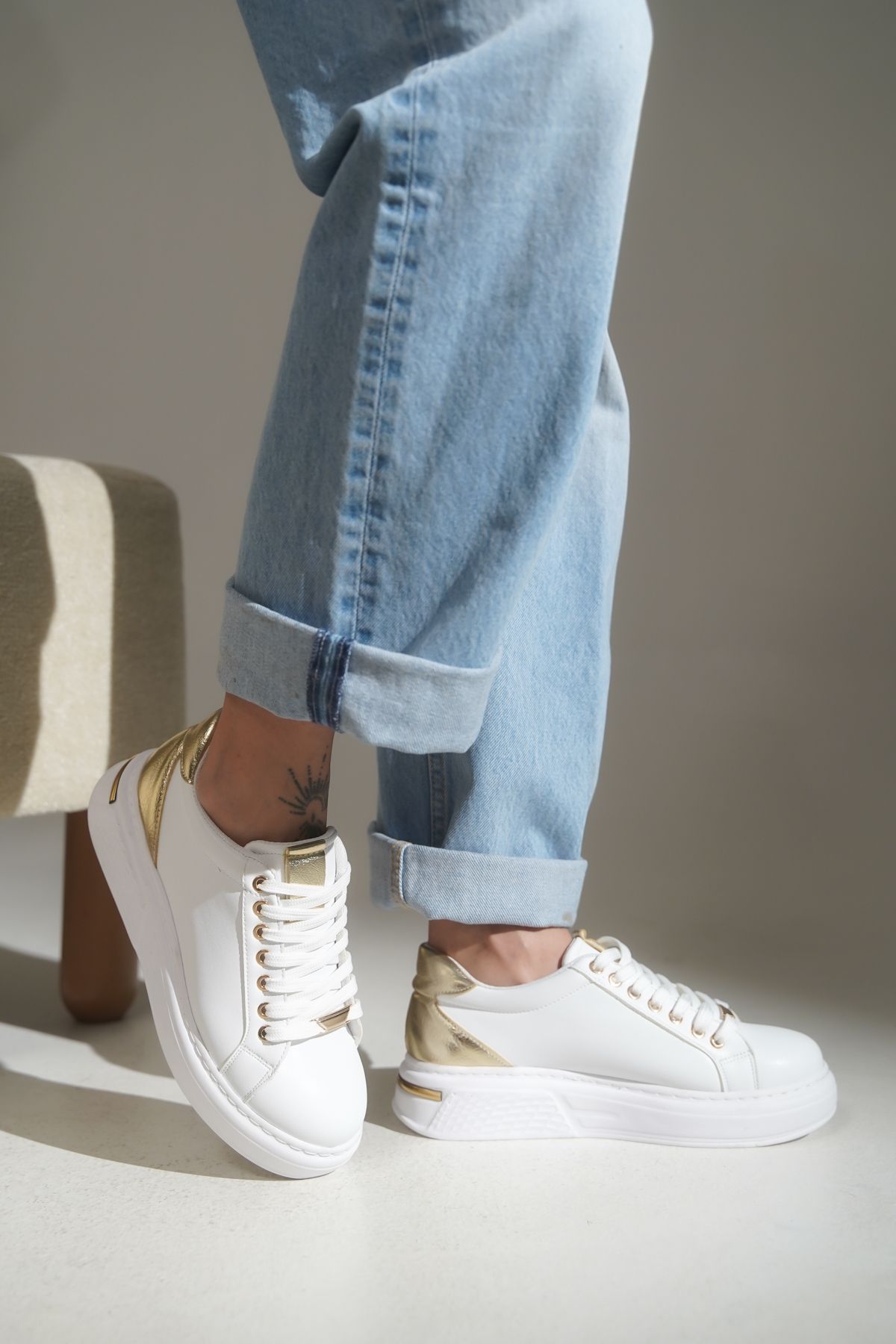 lovitto Bağcıklı Kalın Taban Sneaker