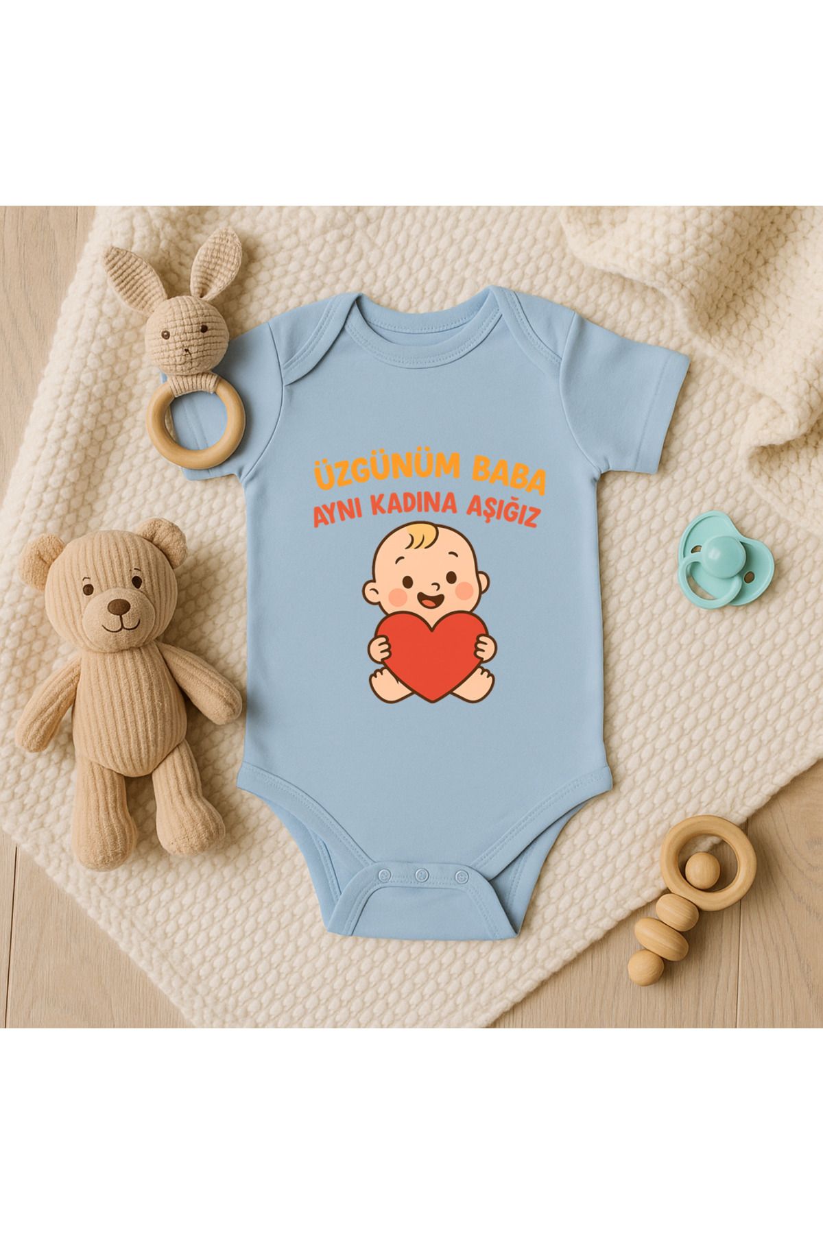Magic Bravo %100 Pamuk Üzgünüm Baba Aynı Kadına Aşığız Baskılı Mavi Bebek Çıtçıtlı Badi Zıbın Body