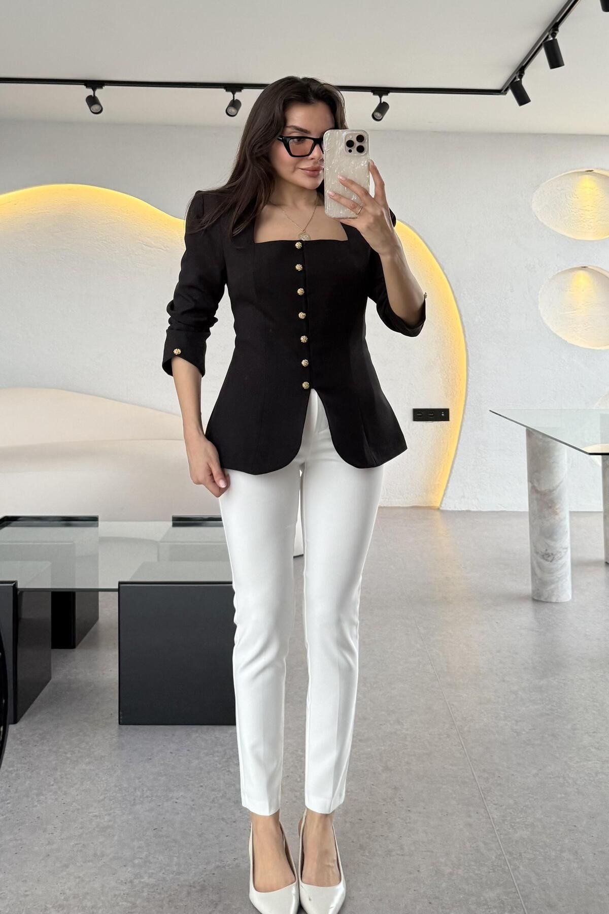 Gizem Ecemiş Kiara ultra yüksek bel beyaz dar paça