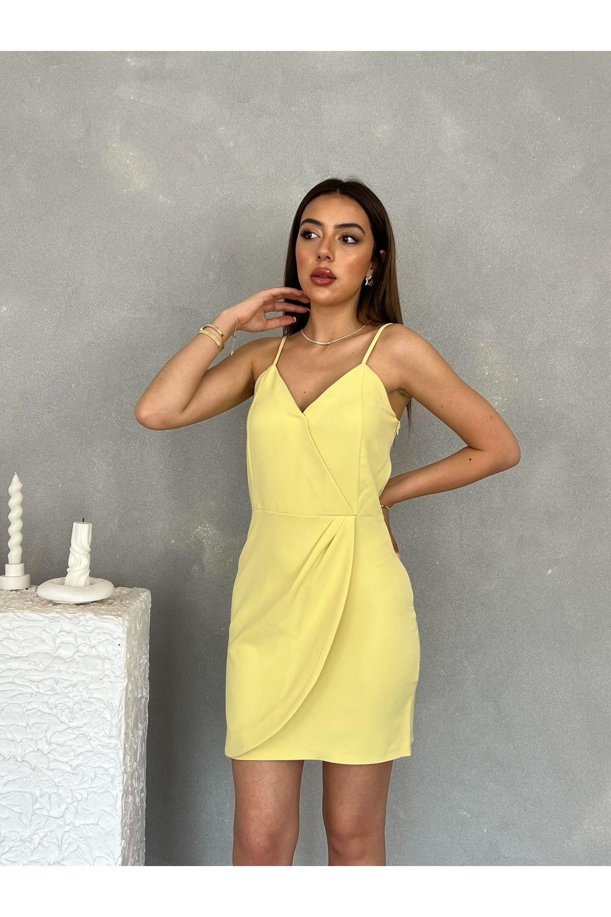 Nesil Askılı Çıtçıt Kapamalı Mini Kadın Elbise