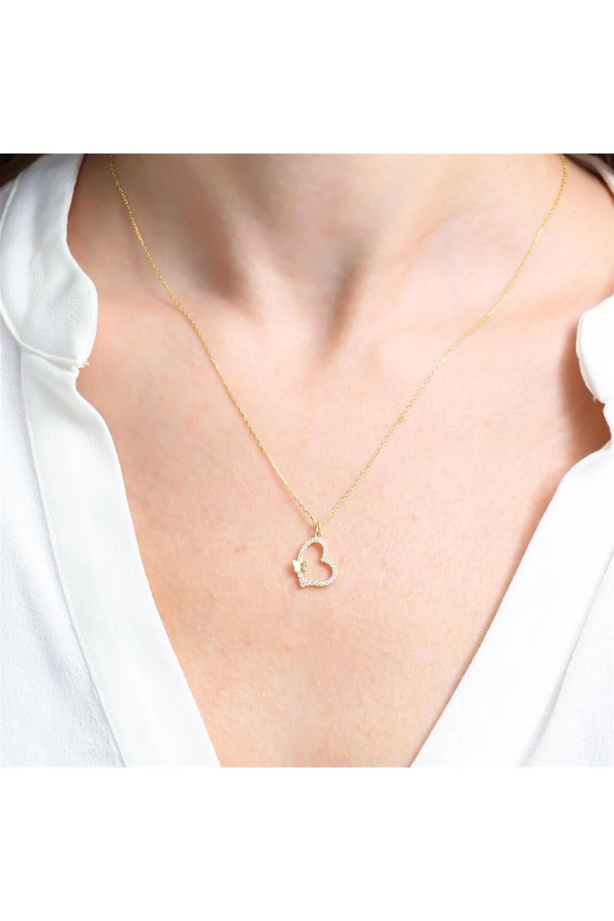 HOBİSY GIFT SHOP Kalp ve Kelebek Detaylı Zirkon Taşlı Çelik Kolye - Şık ve Zarif Tasarım - Gold Renk