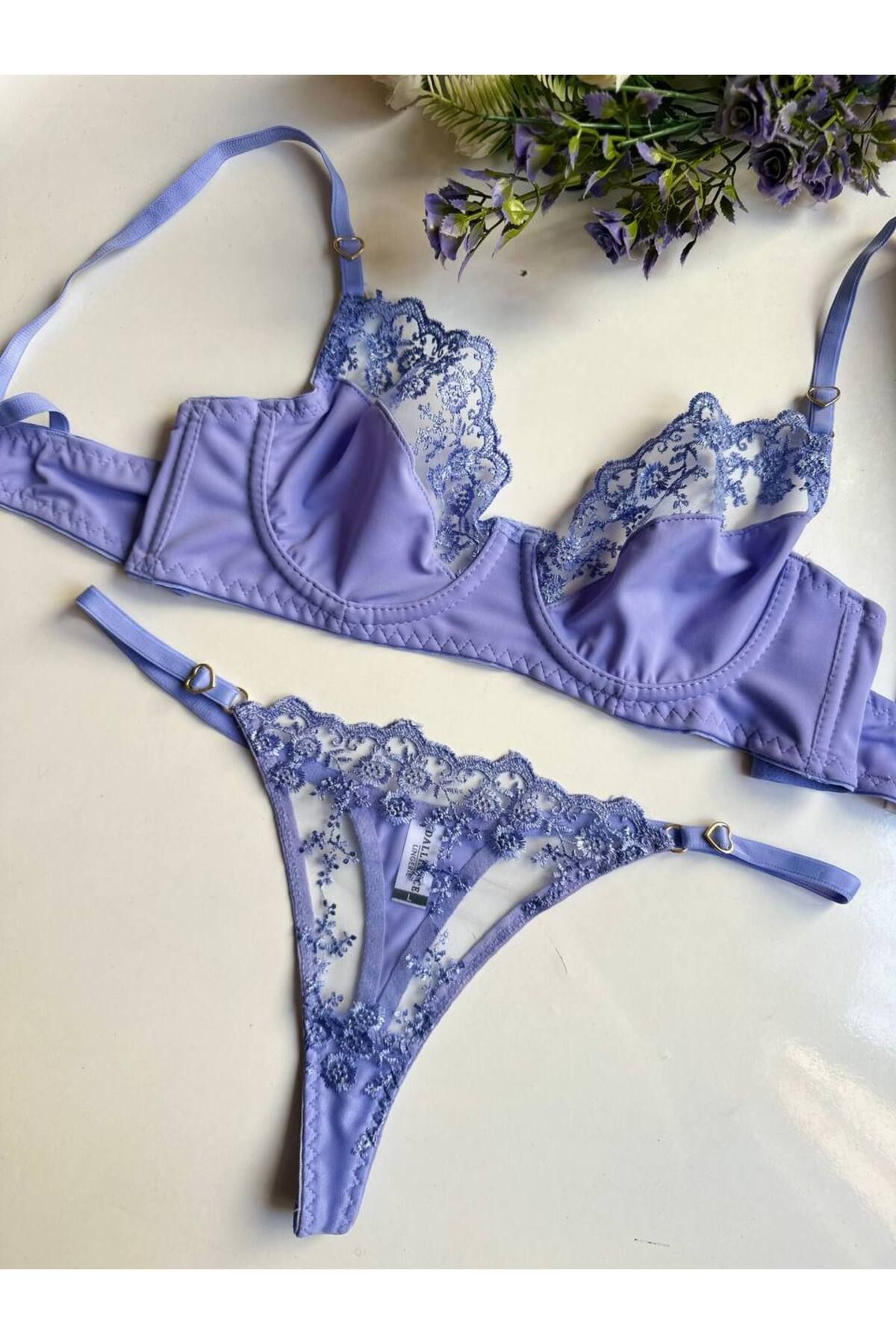 Tatty Underwear Dantelli Balenli Bralet Takımı Kalp Detaylı