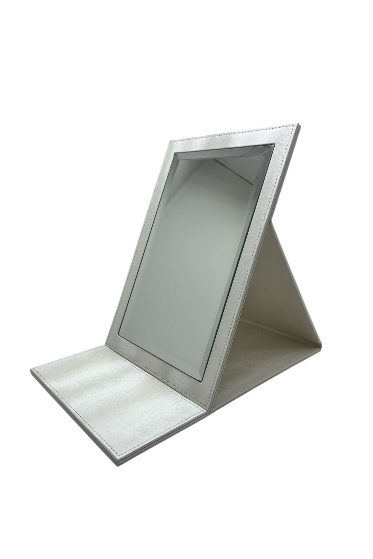 MeGass Dekor Katlanabilir Ayaklı Makyaj Aynası – Deri Kumaş Kaplama, Tablet Model, Taşınabilir