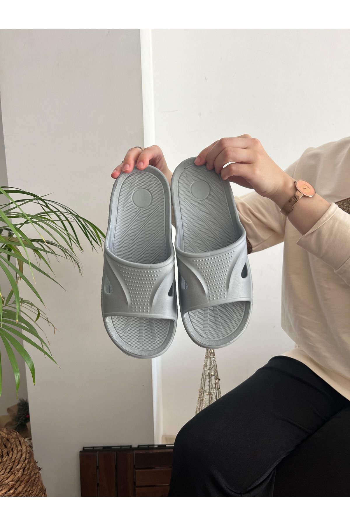 Behtah Kundura-Open Front Flexible Soft Non-Slip Balcony Bathroom Garden Toilet Slippers Paid Military Service 2