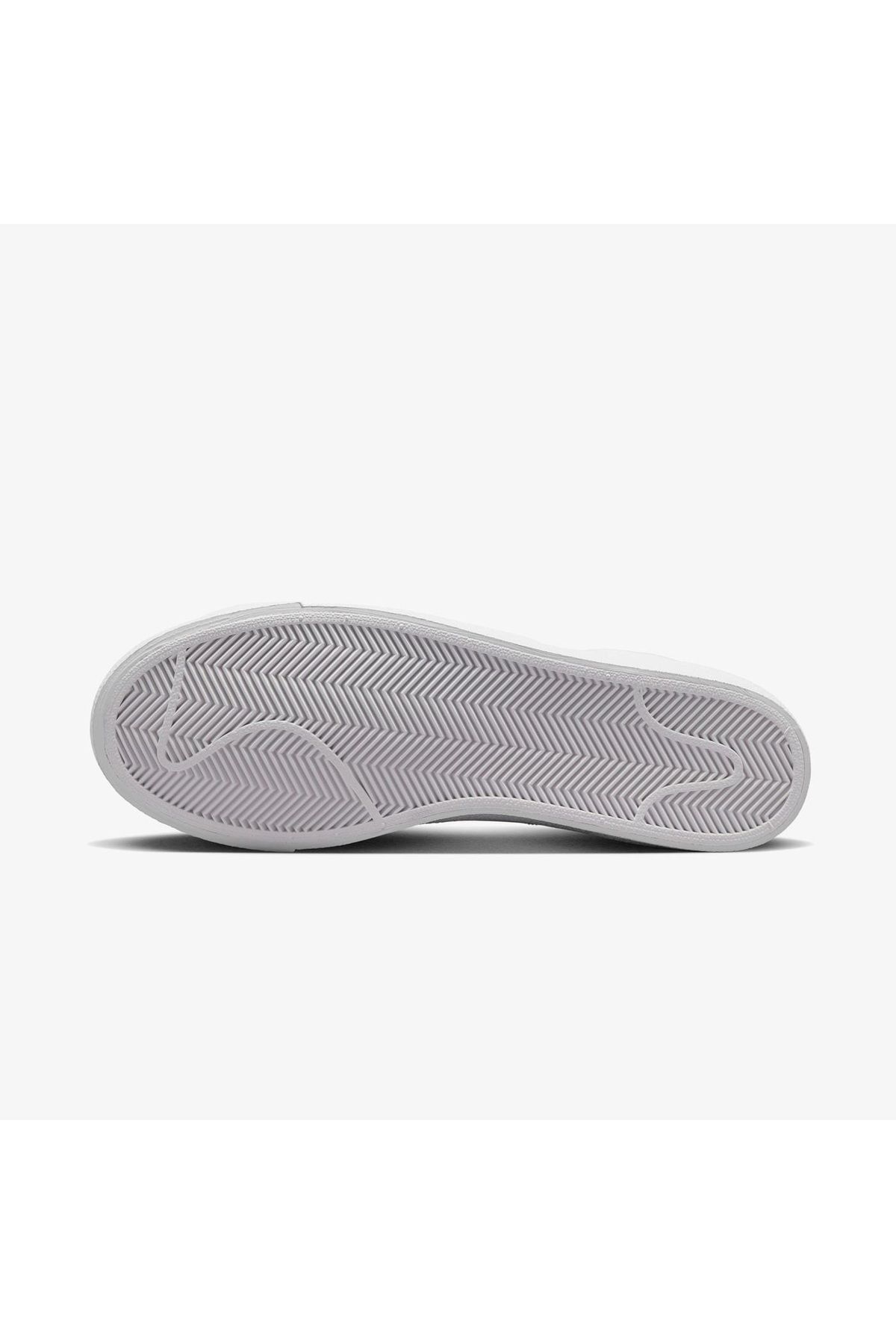 اسنیکر سفید مردانه کفش اورجینال Nike