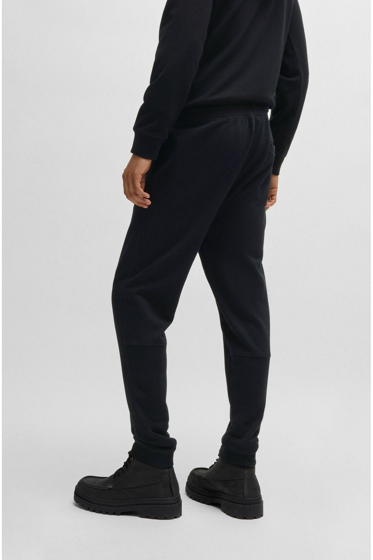 شلوار گرمکن مردانه لباس شش 50509303 001 Hugo Boss