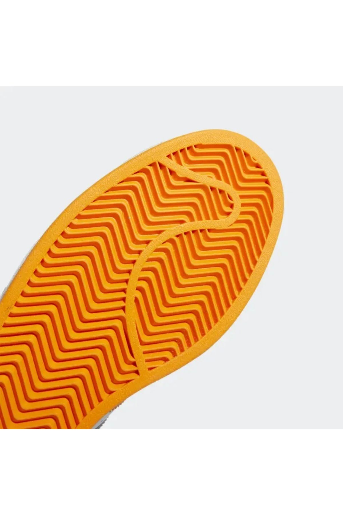 اسنیکر سفید مردانه کفش های اورجینال adidas